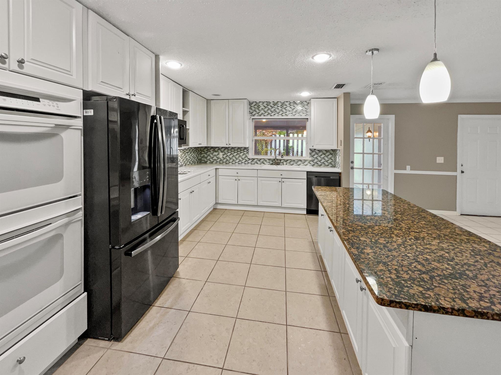 CORONA DEL RIO - Residential