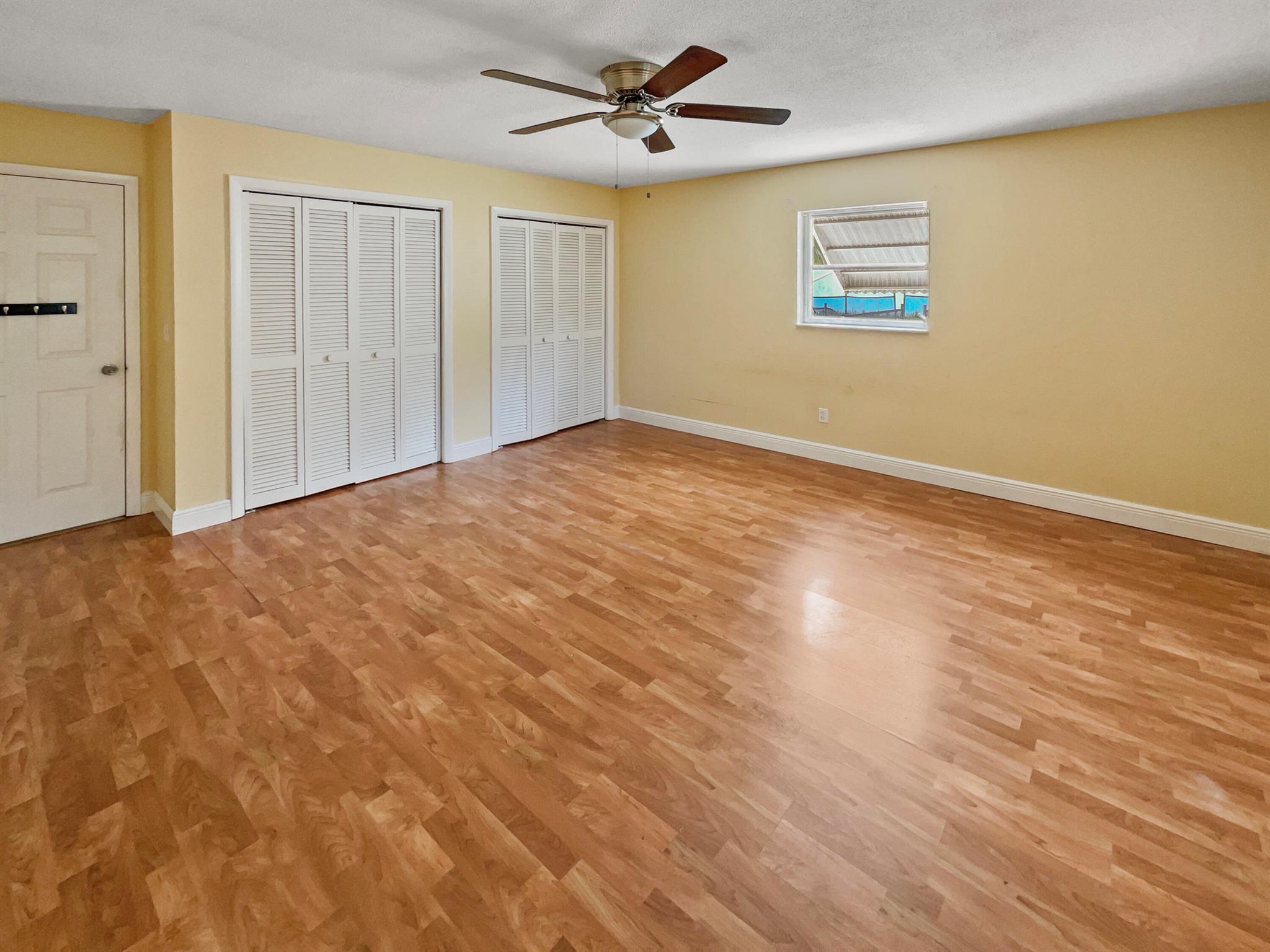 CORONA DEL RIO - Residential