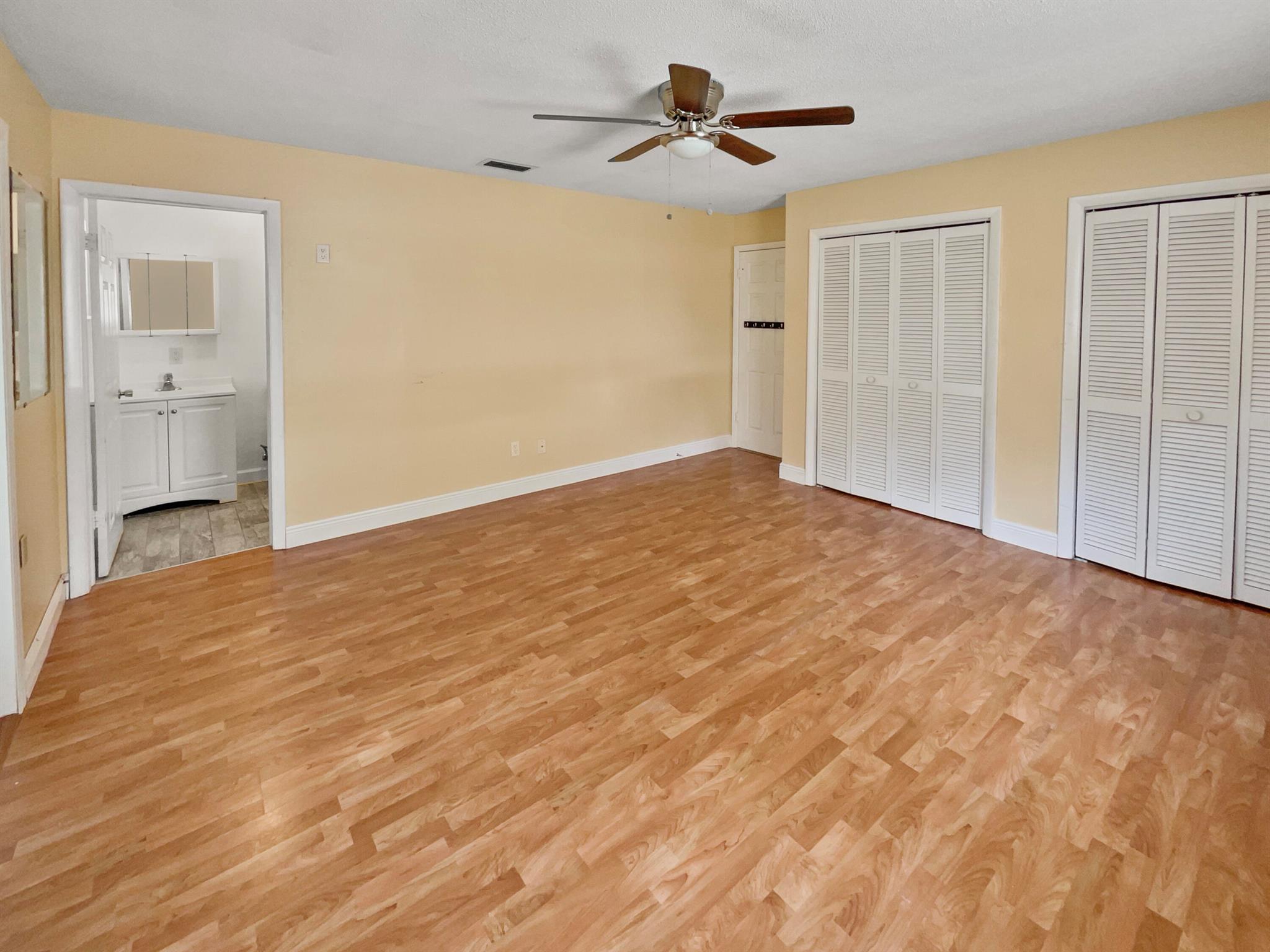 CORONA DEL RIO - Residential