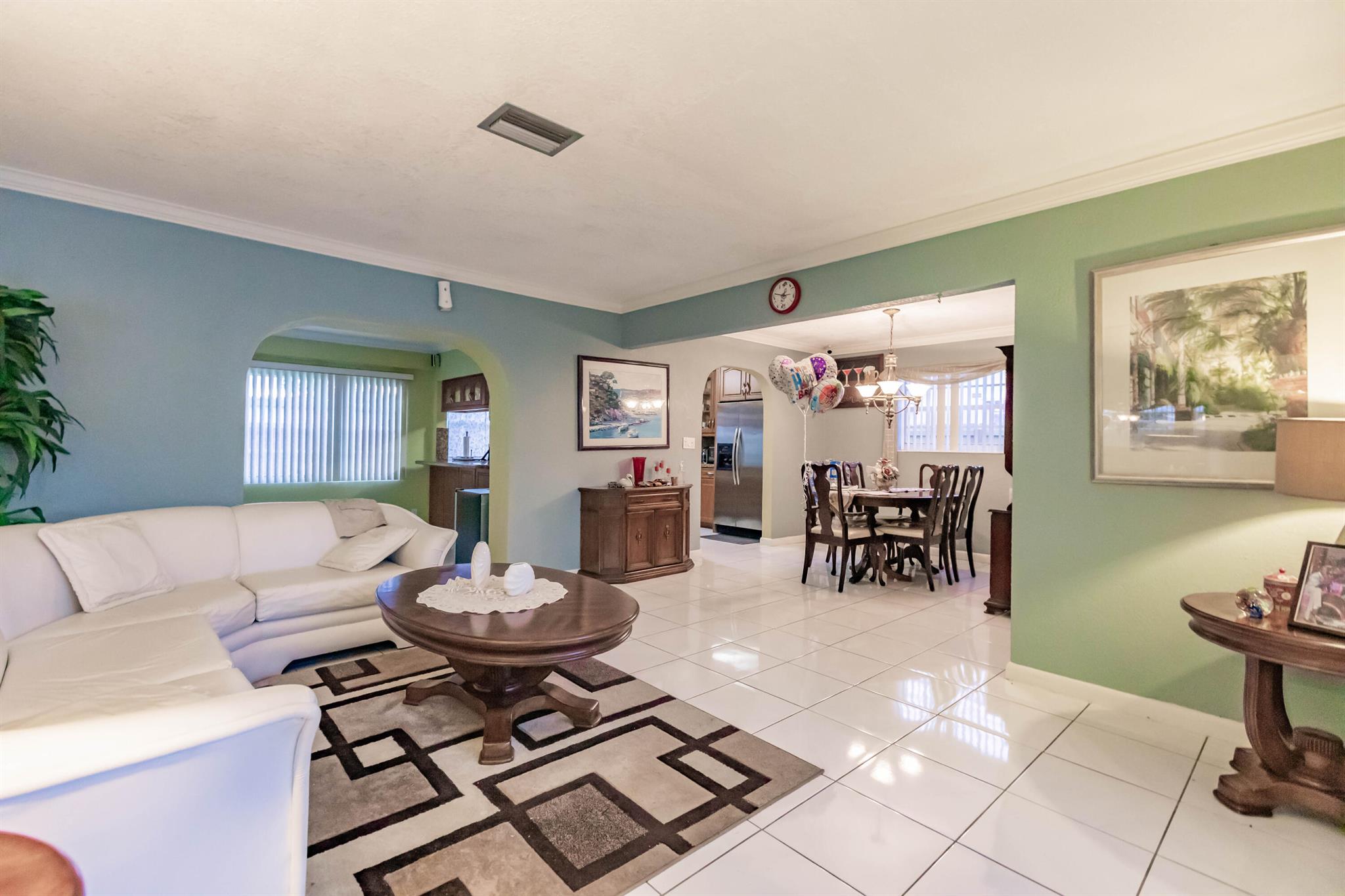 ORIOLE ESTATES SEC 8 - Residential