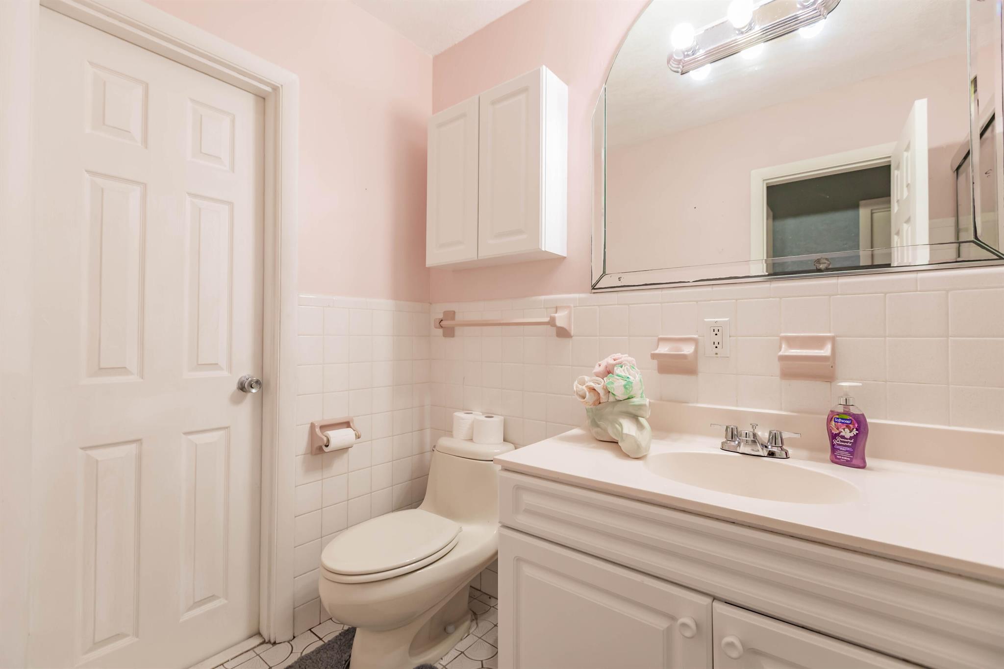 ORIOLE ESTATES SEC 8 - Residential