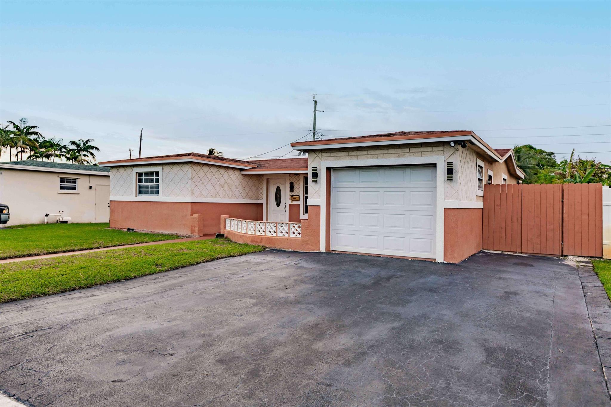 ORIOLE ESTATES SEC 8 - Residential