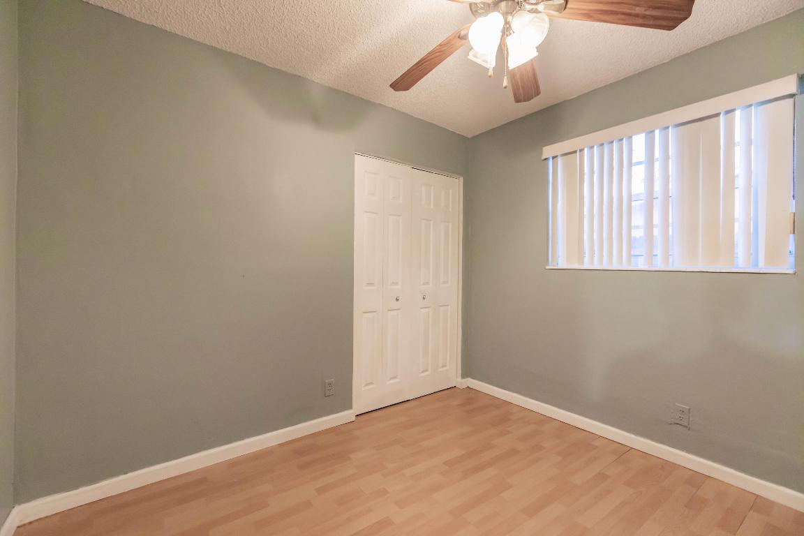 ORIOLE ESTATES SEC 8 - Residential