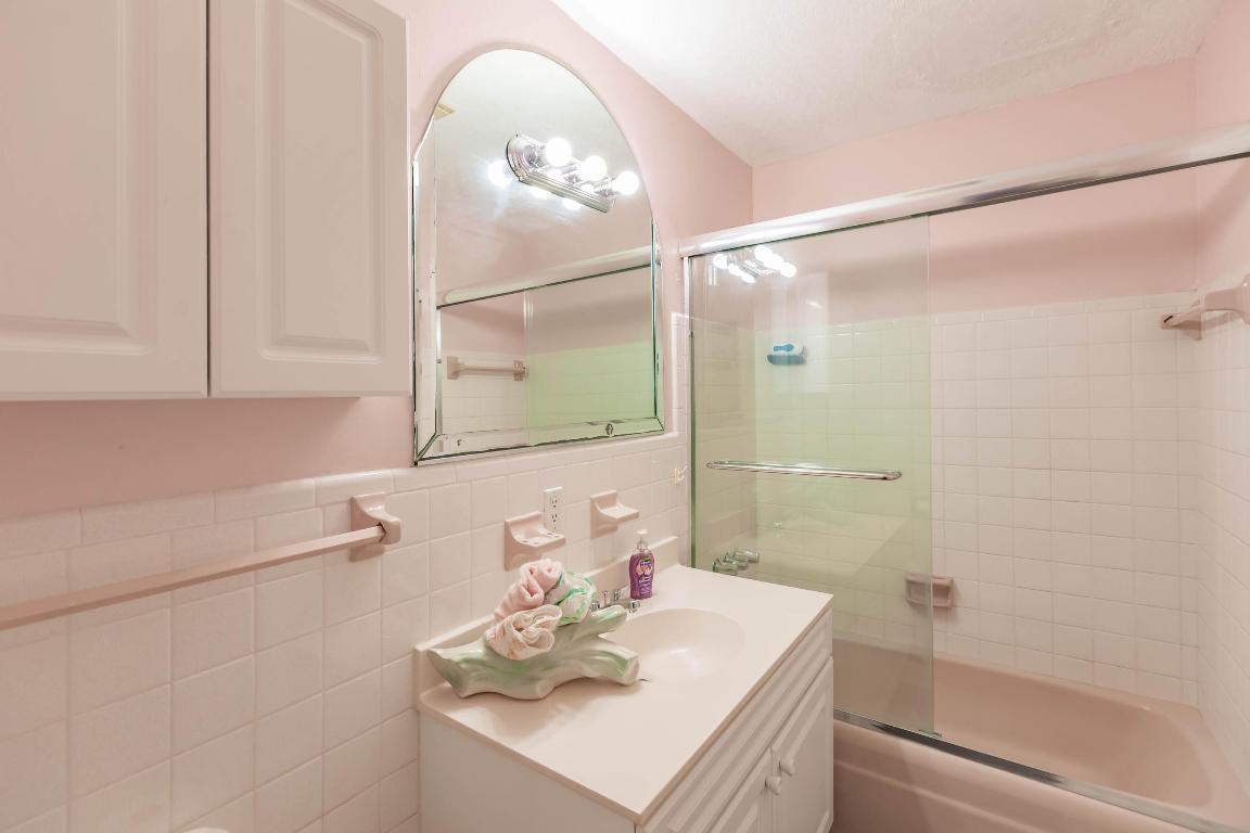 ORIOLE ESTATES SEC 8 - Residential