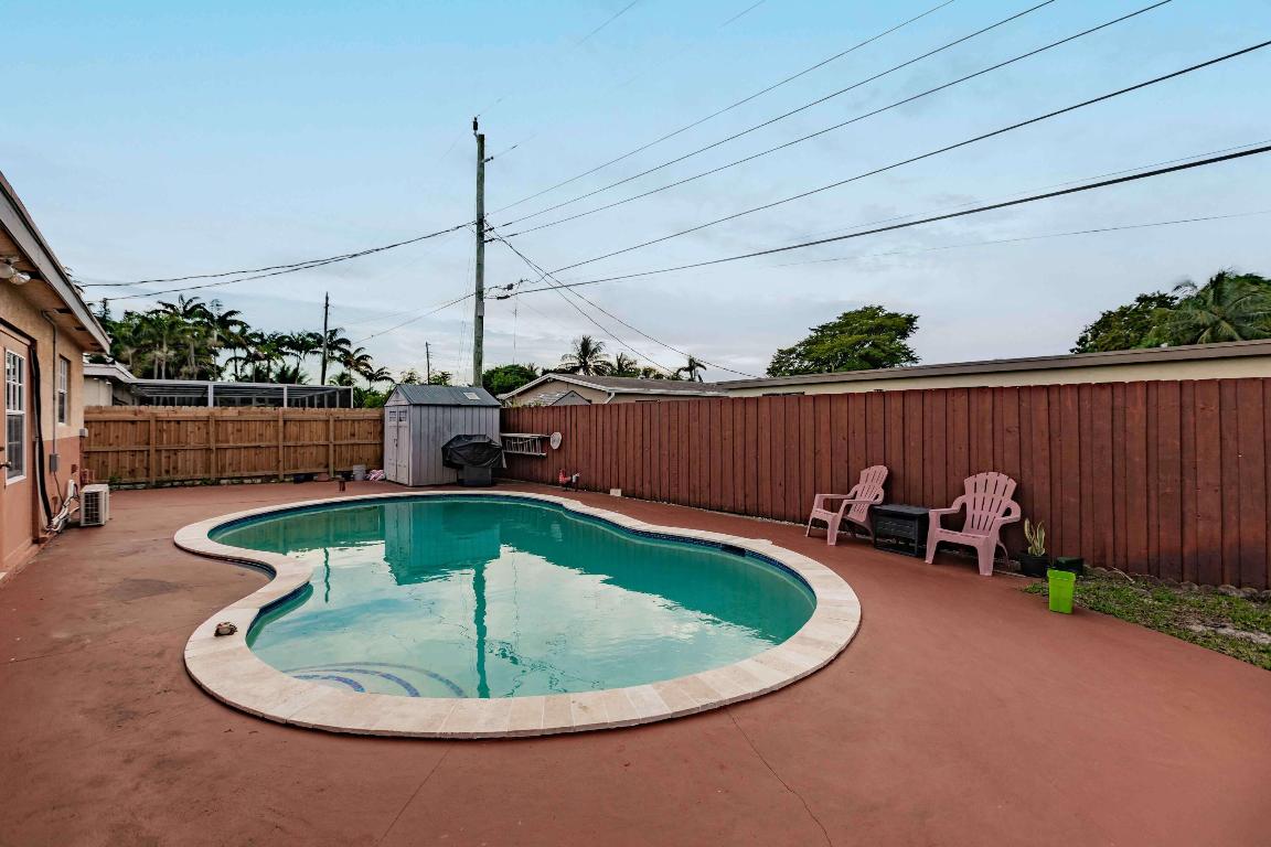 ORIOLE ESTATES SEC 8 - Residential