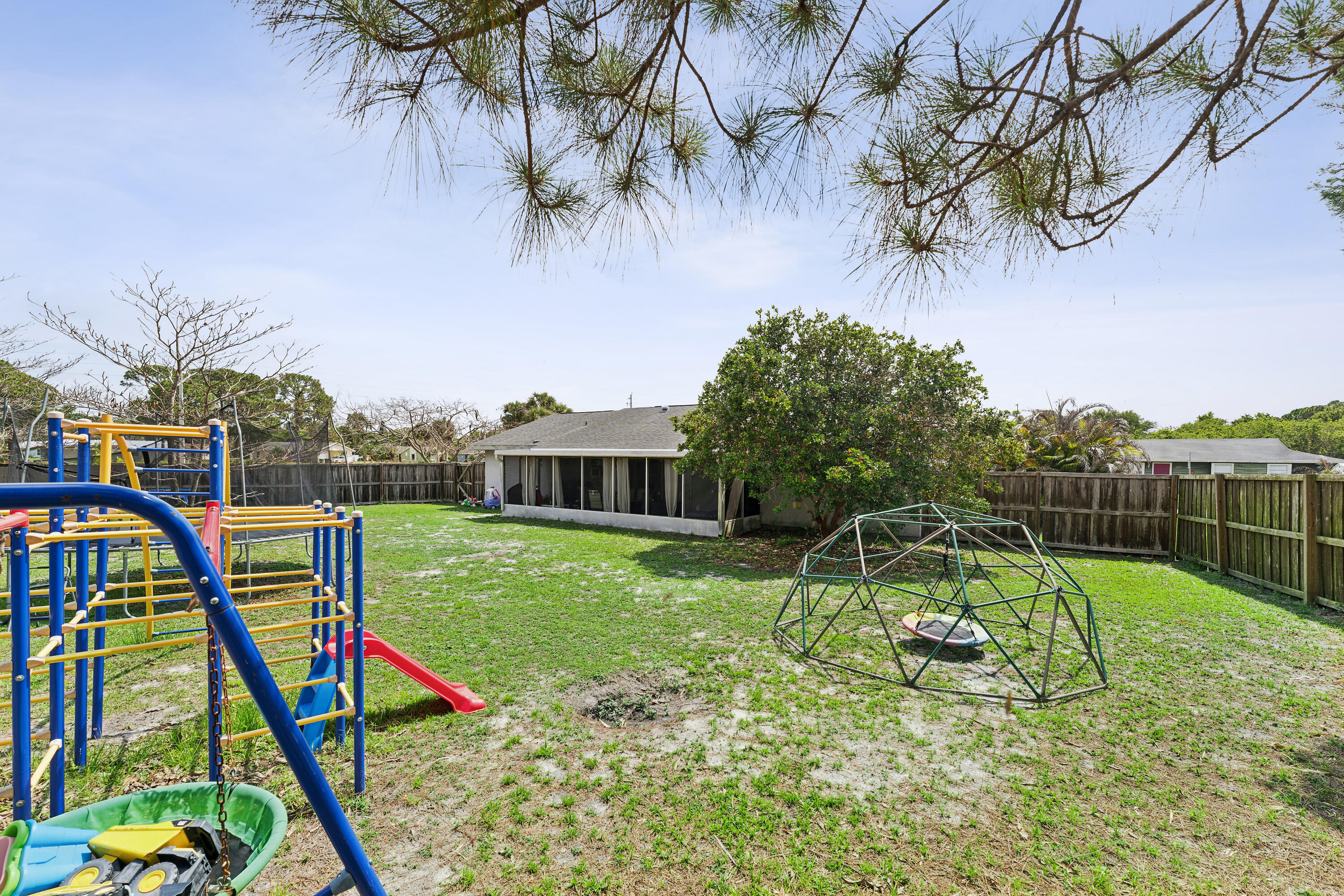 SOUTH PORT ST LUCIE UNIT 15 - Residential