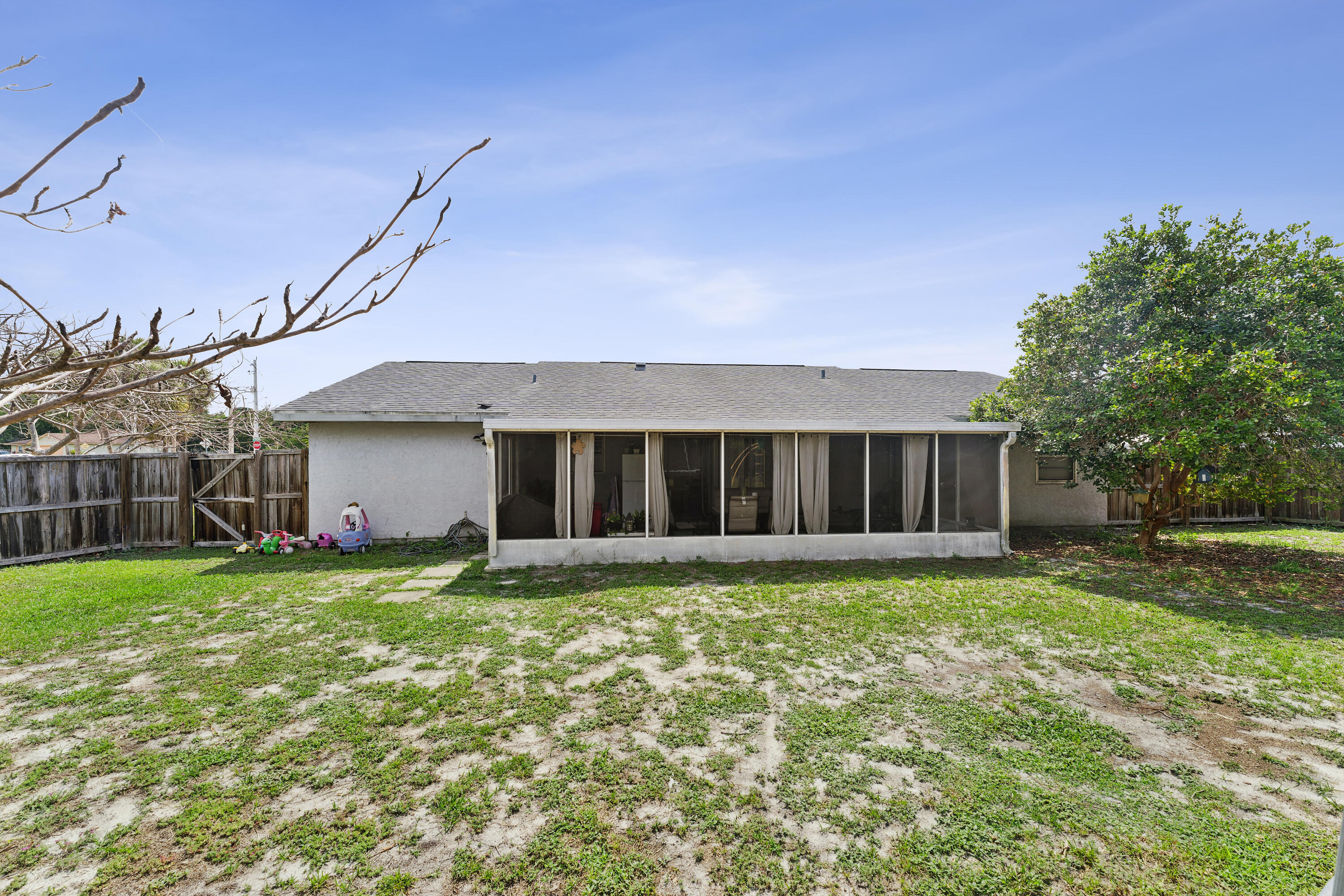 SOUTH PORT ST LUCIE UNIT 15 - Residential