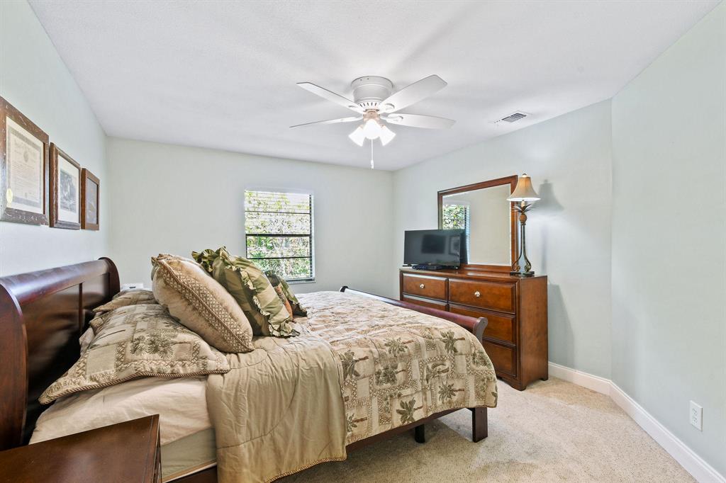 JENSEN PARK VILLAS SEC 1 - Residential