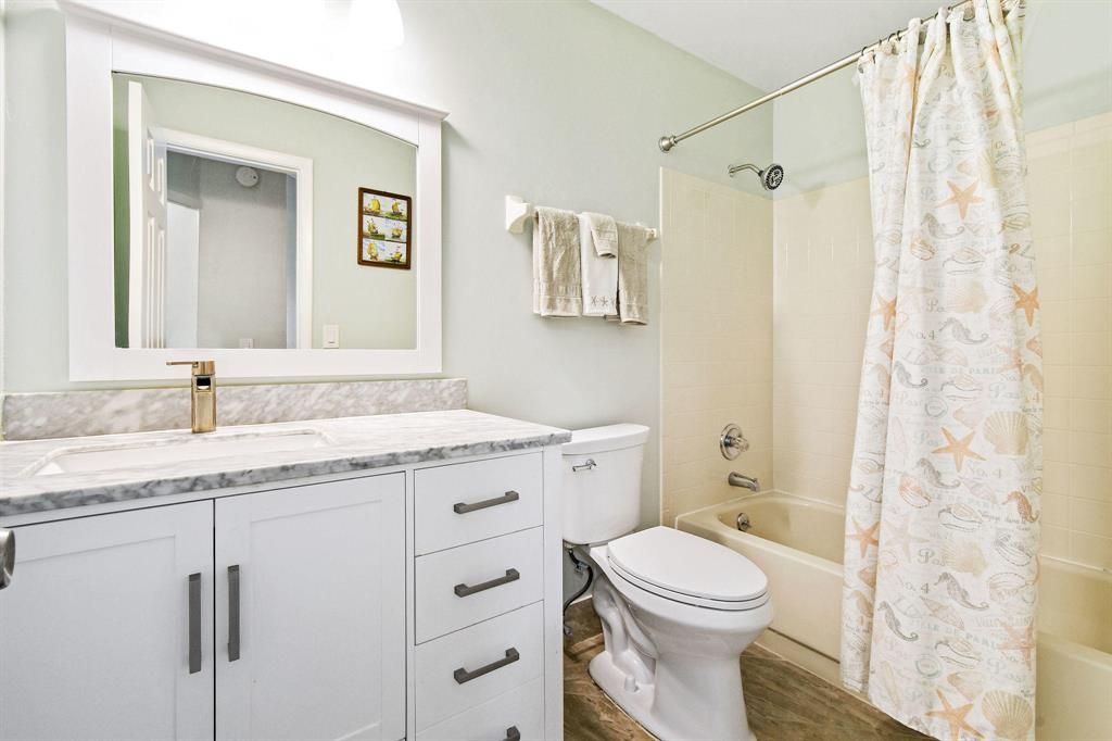 JENSEN PARK VILLAS SEC 1 - Residential