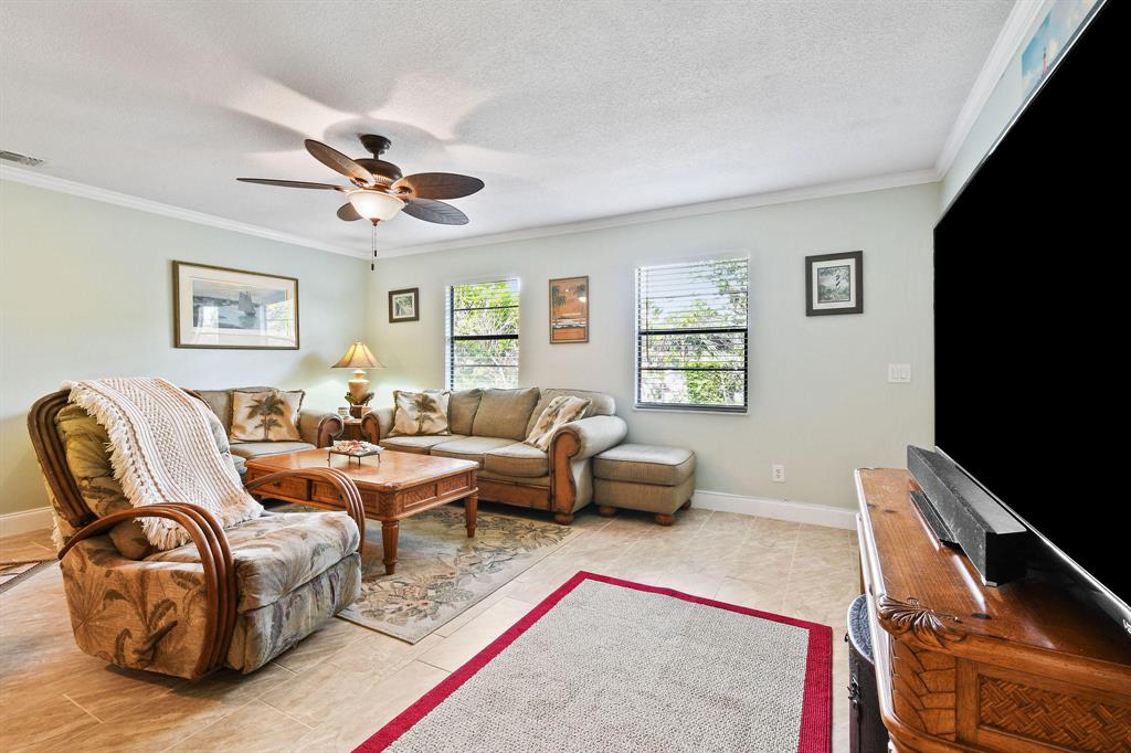 JENSEN PARK VILLAS SEC 1 - Residential