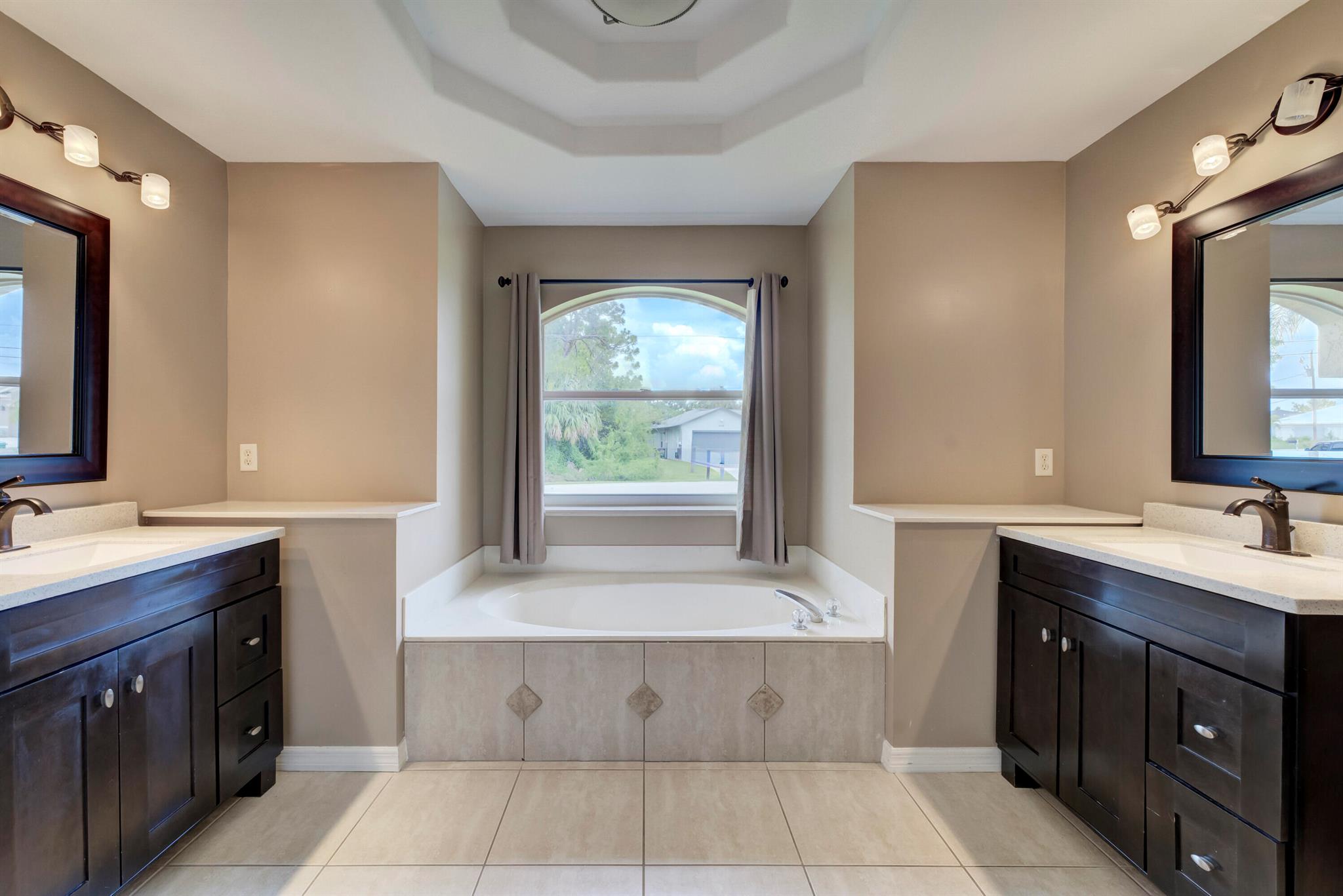 PORT ST LUCIE SECTION 44 - Residential