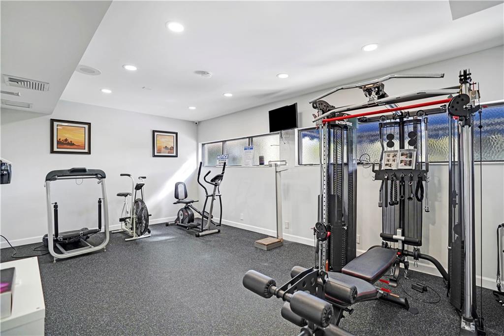 Meadowridge East - Residential