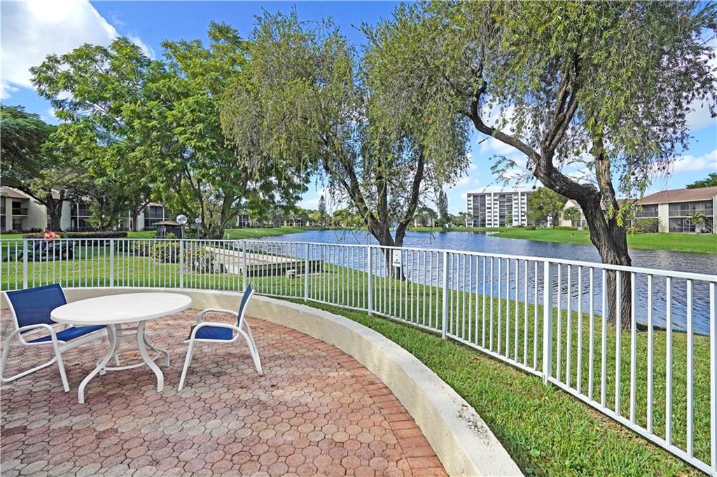 Meadowridge East - Residential