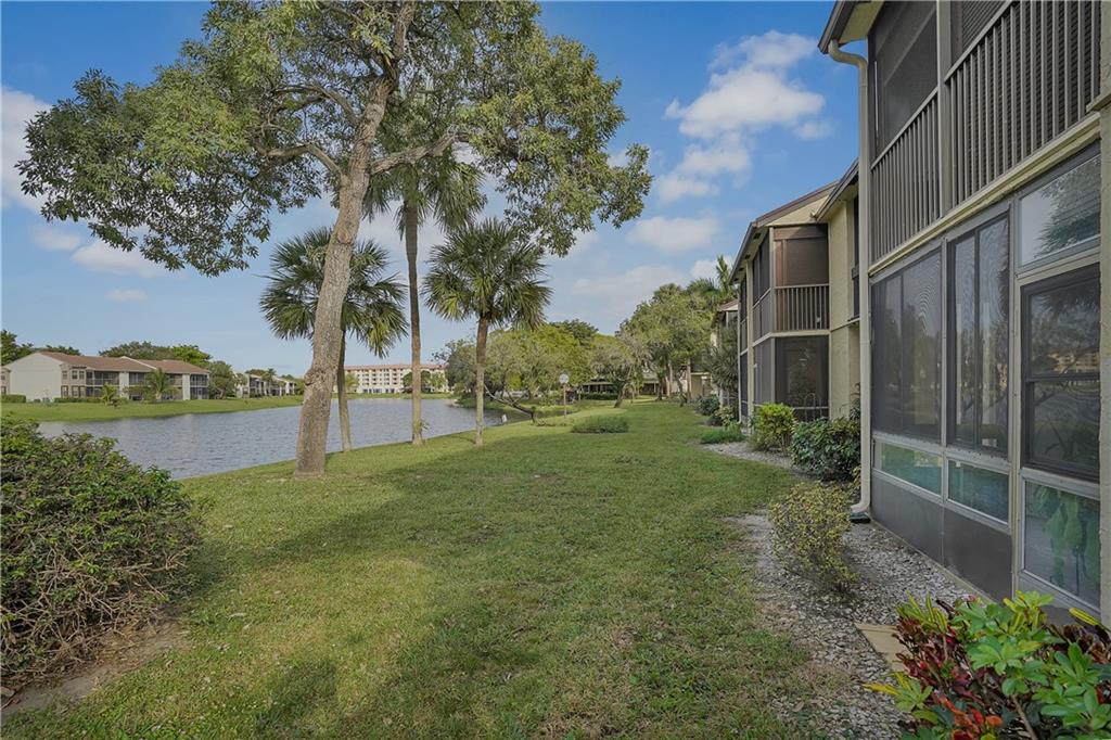 Meadowridge East - Residential