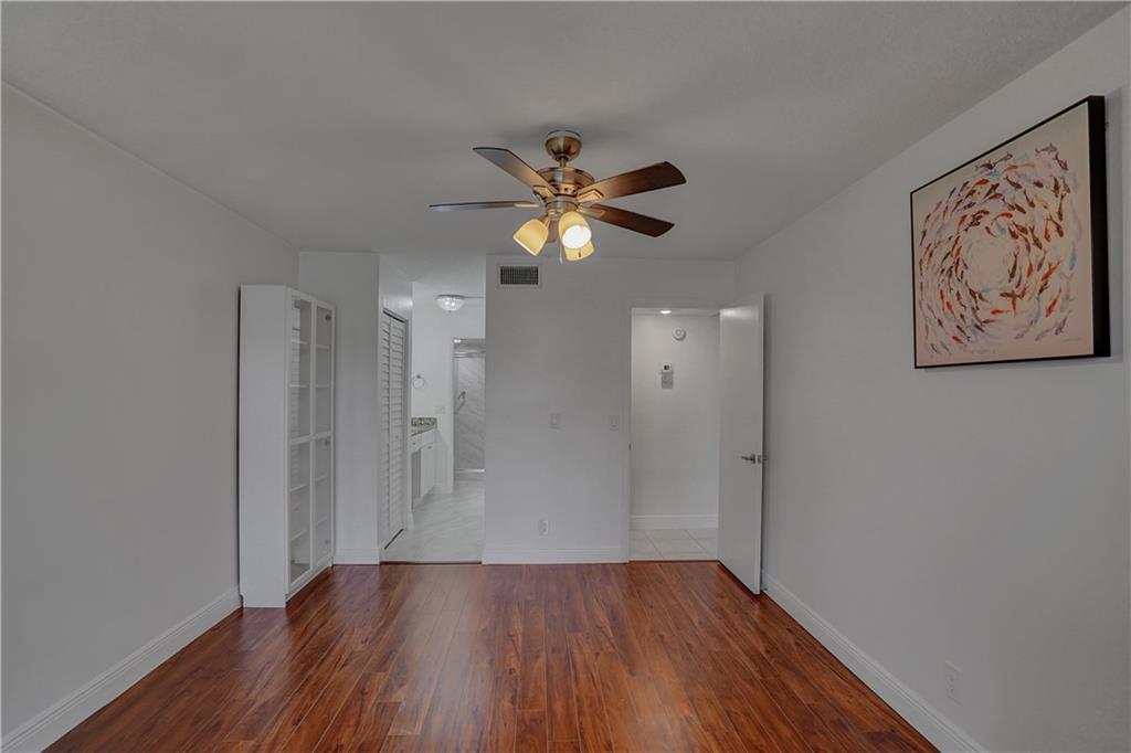 Meadowridge East - Residential