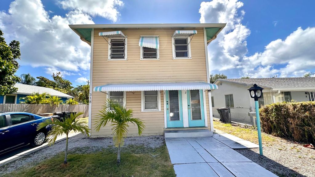 Photo of 318 S K Street #Unit 4, Lake Worth Beach, FL 33460 (MLS # B26035506)