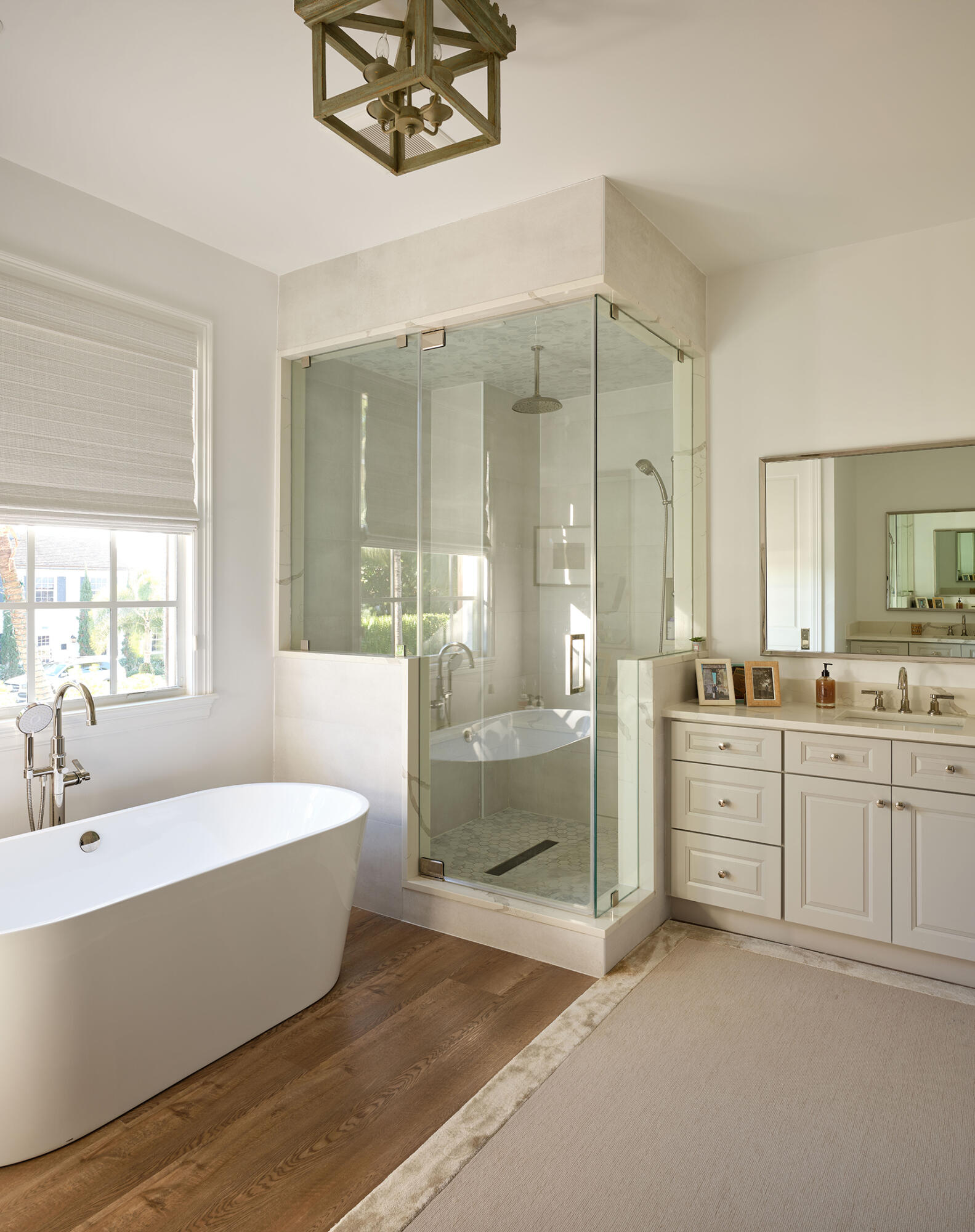 LAKEWOOD - Residential