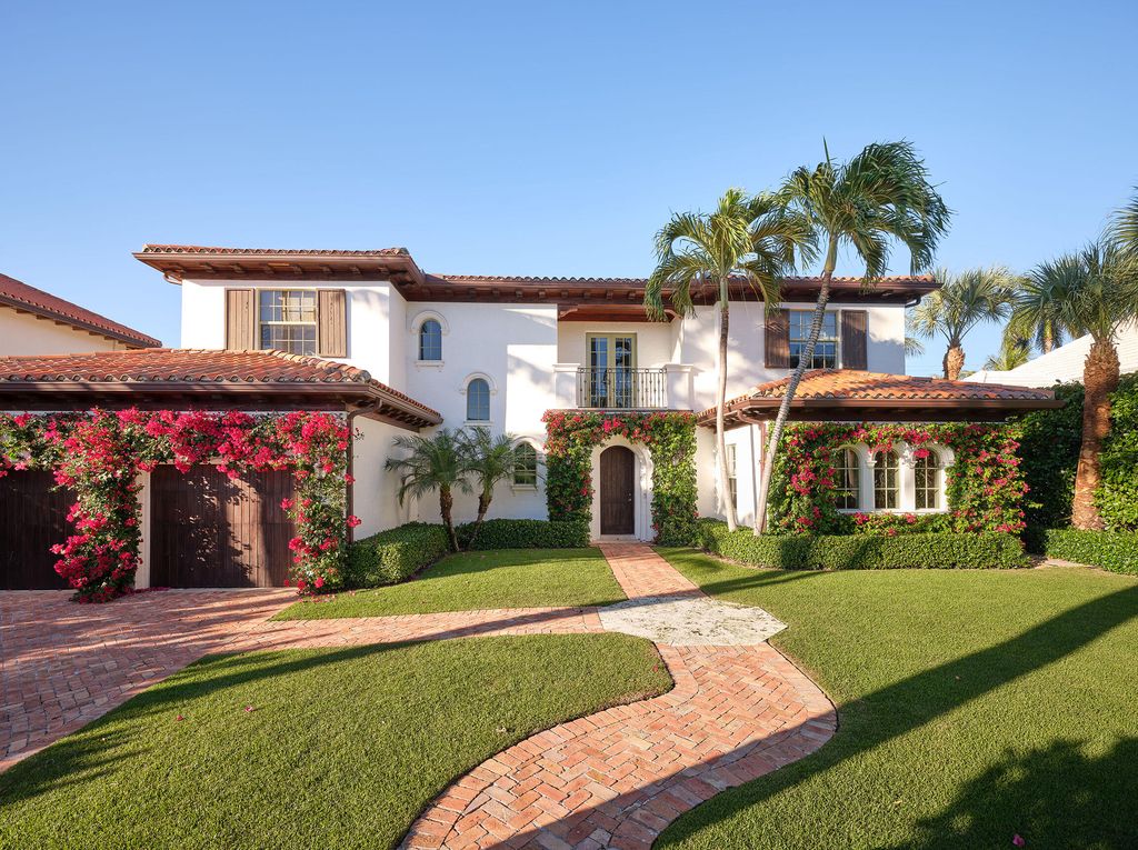 Photo of 225 Murray Road, West Palm Beach, FL 33405 (MLS # R11161470)