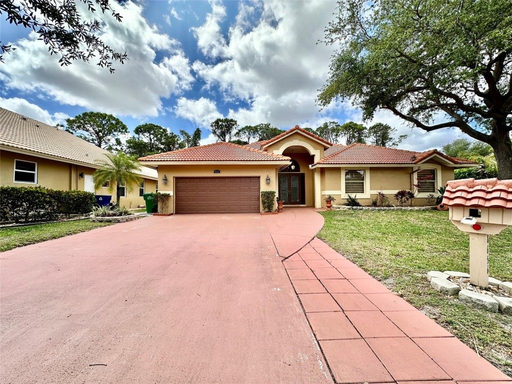 Photo of 8656 43 Court, Coral Springs, FL 33065 (MLS # F10500370)