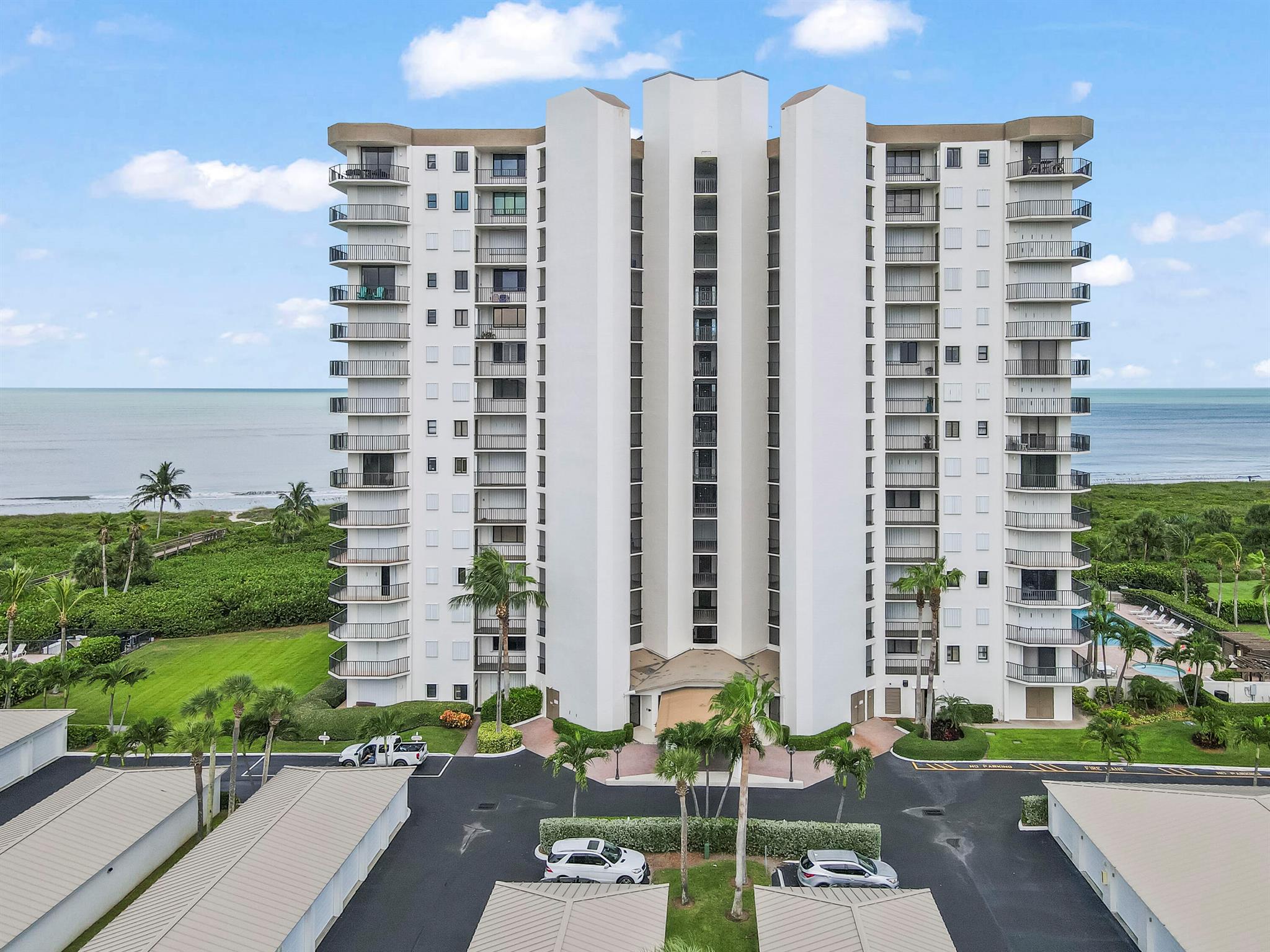 3120 N Highway A1a 201