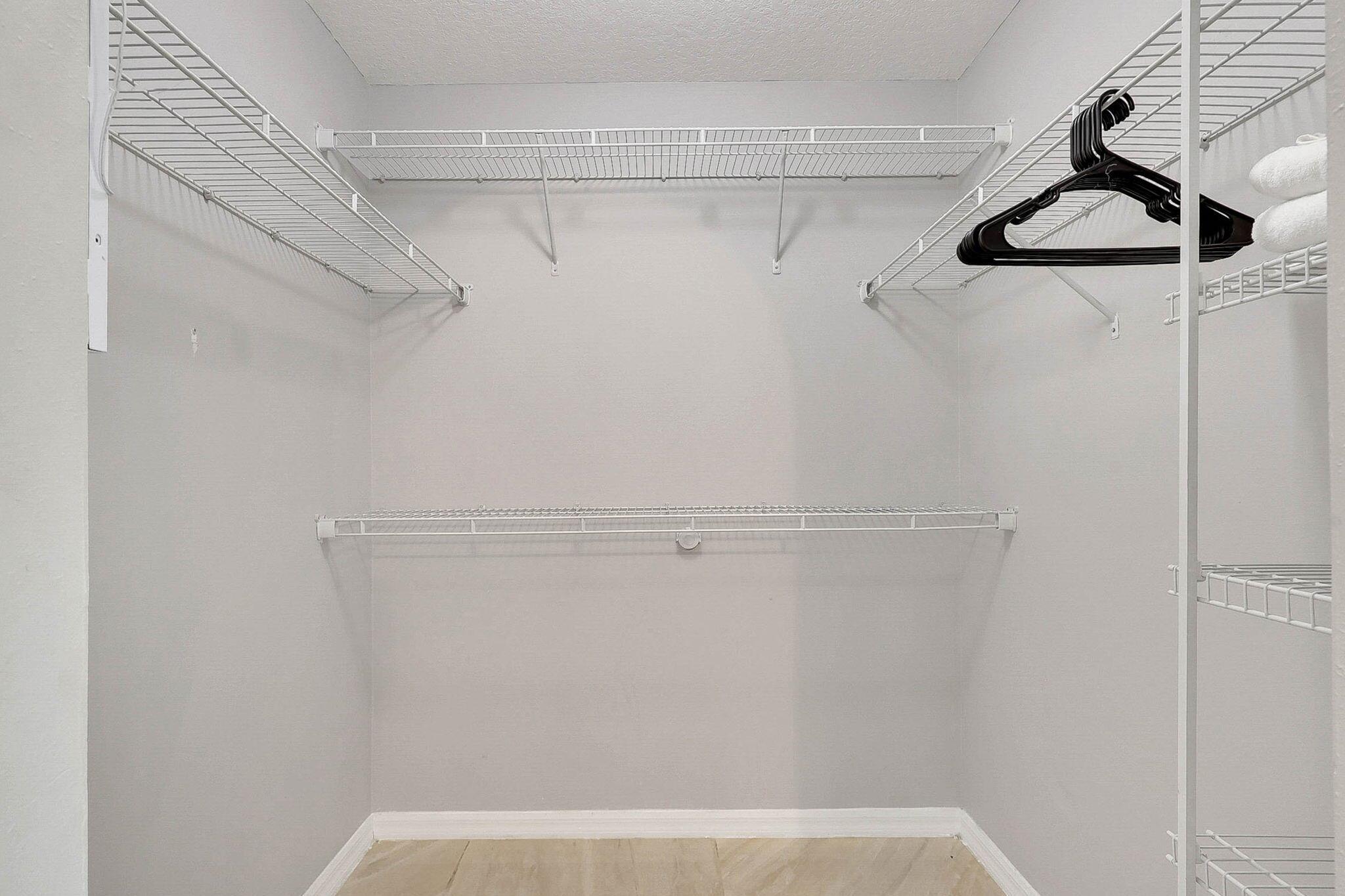 WINTERLAKES TRACT H 1ST R - Residential