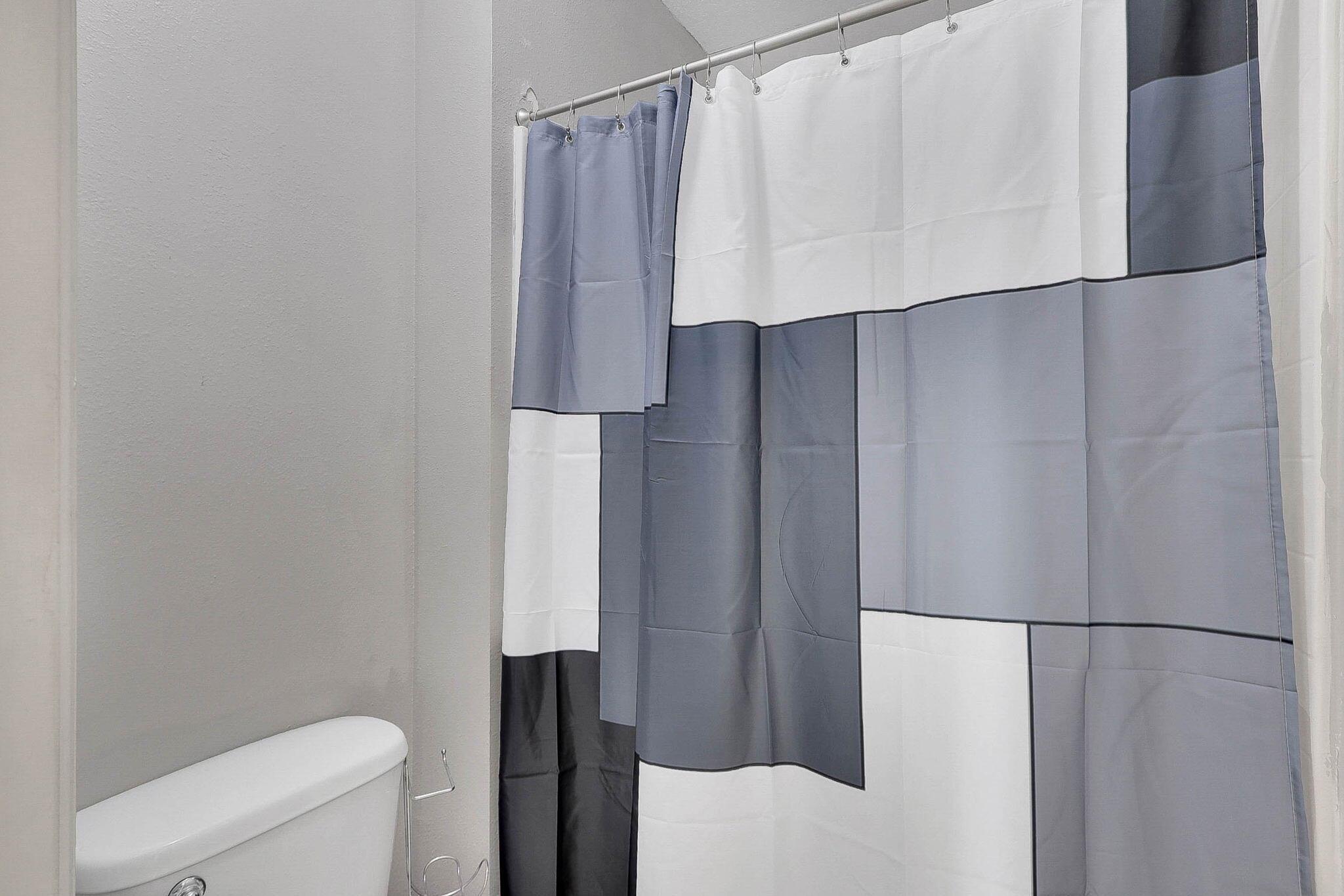 WINTERLAKES TRACT H 1ST R - Residential