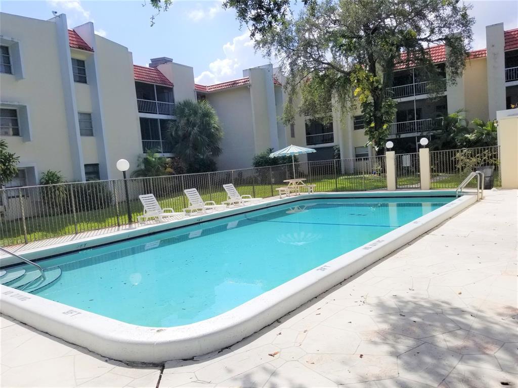 SPANISH OAKS CONDO - Residential Lease