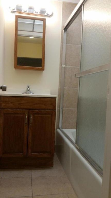 SPANISH OAKS CONDO - Residential Lease