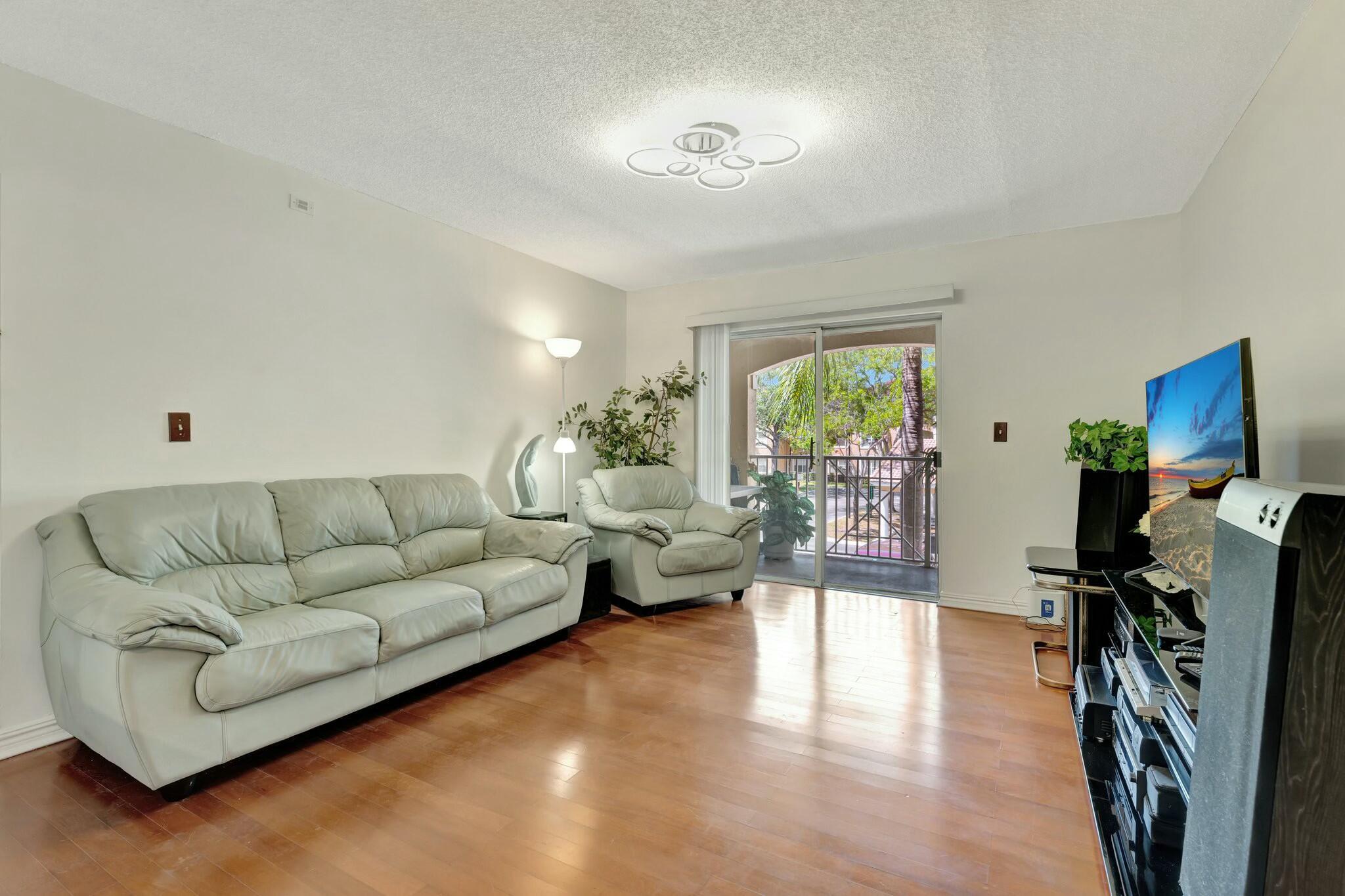 CLUB CARIBE CONDO - Residential