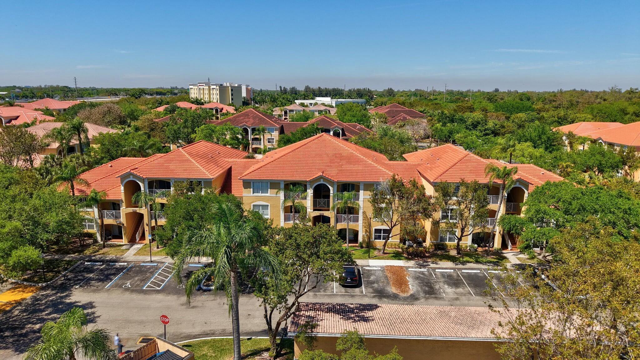 CLUB CARIBE CONDO - Residential