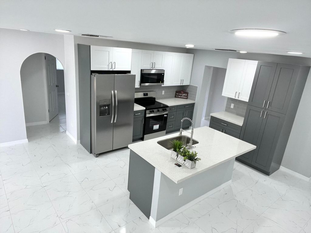 Photo of 442 SW Lucero Drive, Port Saint Lucie, FL 34983 (MLS # R11161934)