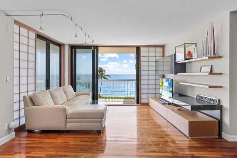 3250 S Ocean Boulevard Unit 406-N, Palm Beach, FL MLS: R11077436