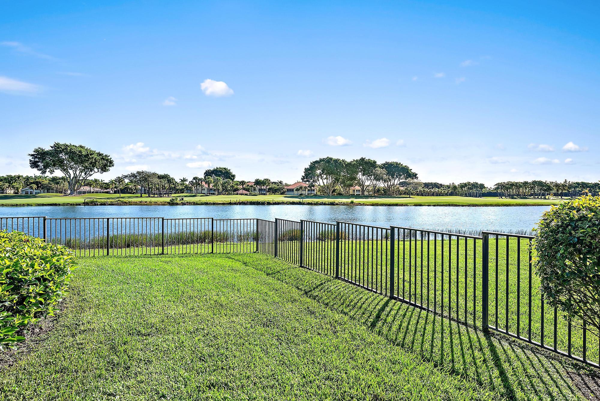 IBIS GOLF AND COUNTRY CLU - Residential