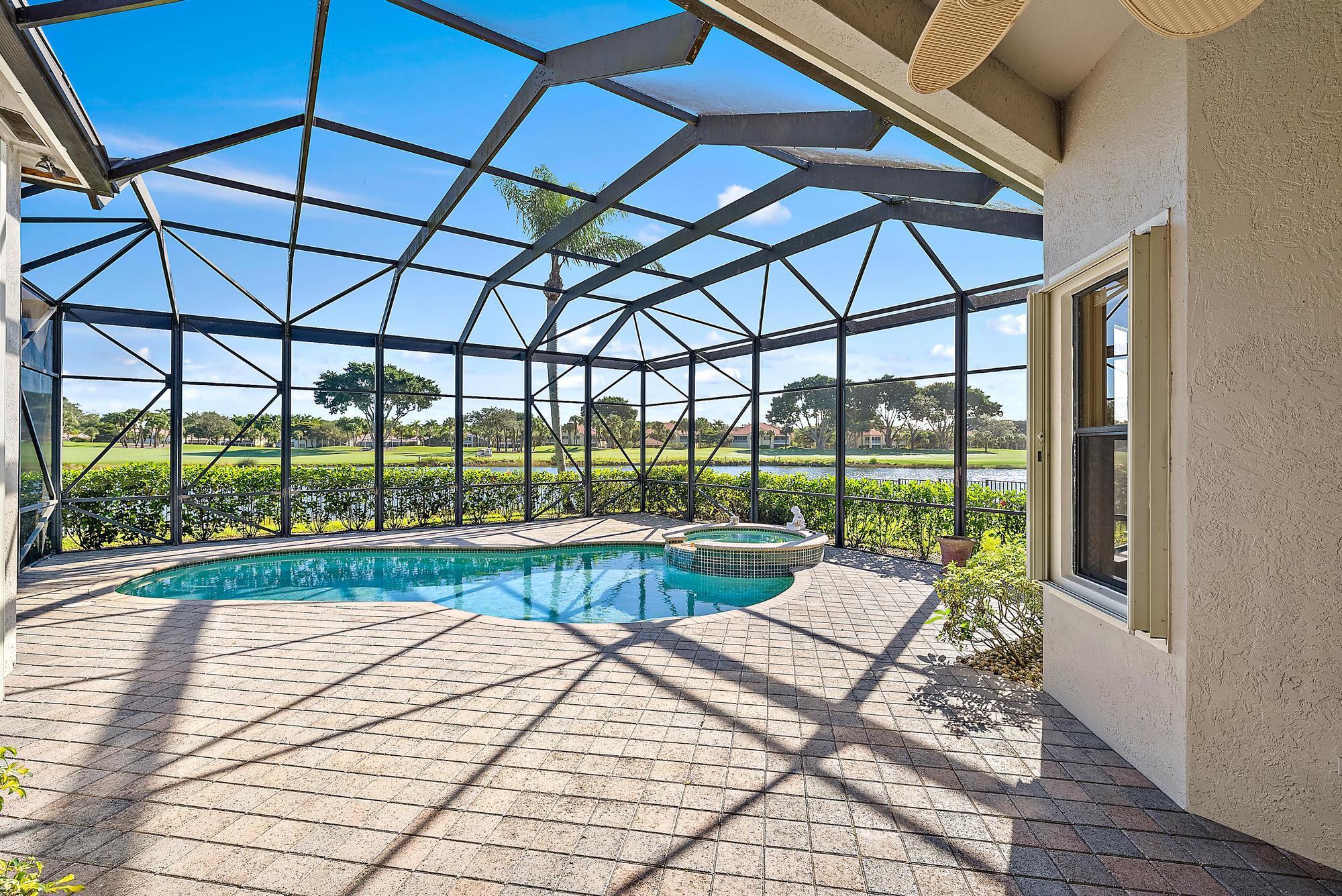 IBIS GOLF AND COUNTRY CLU - Residential