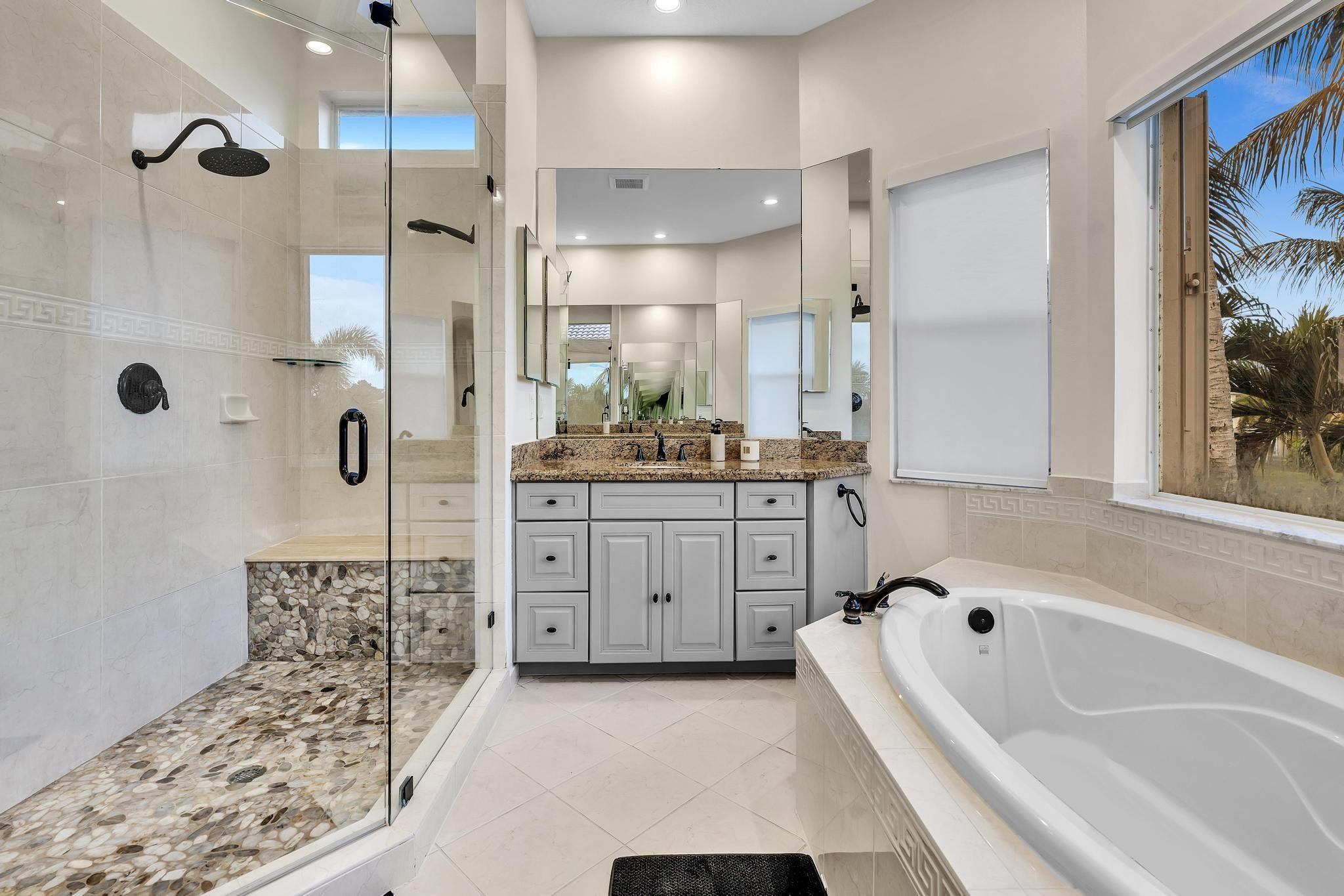 OLYMPIA 2 - Residential