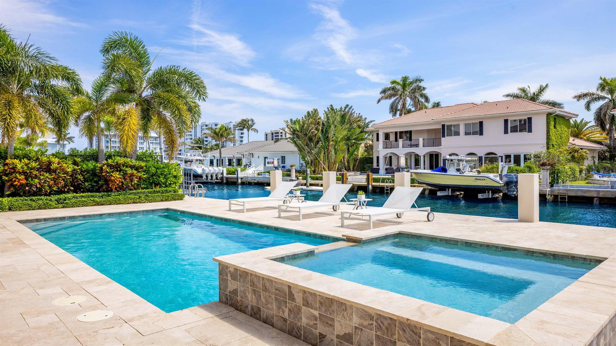 TROPIC ISLE 2ND SEC - Residential