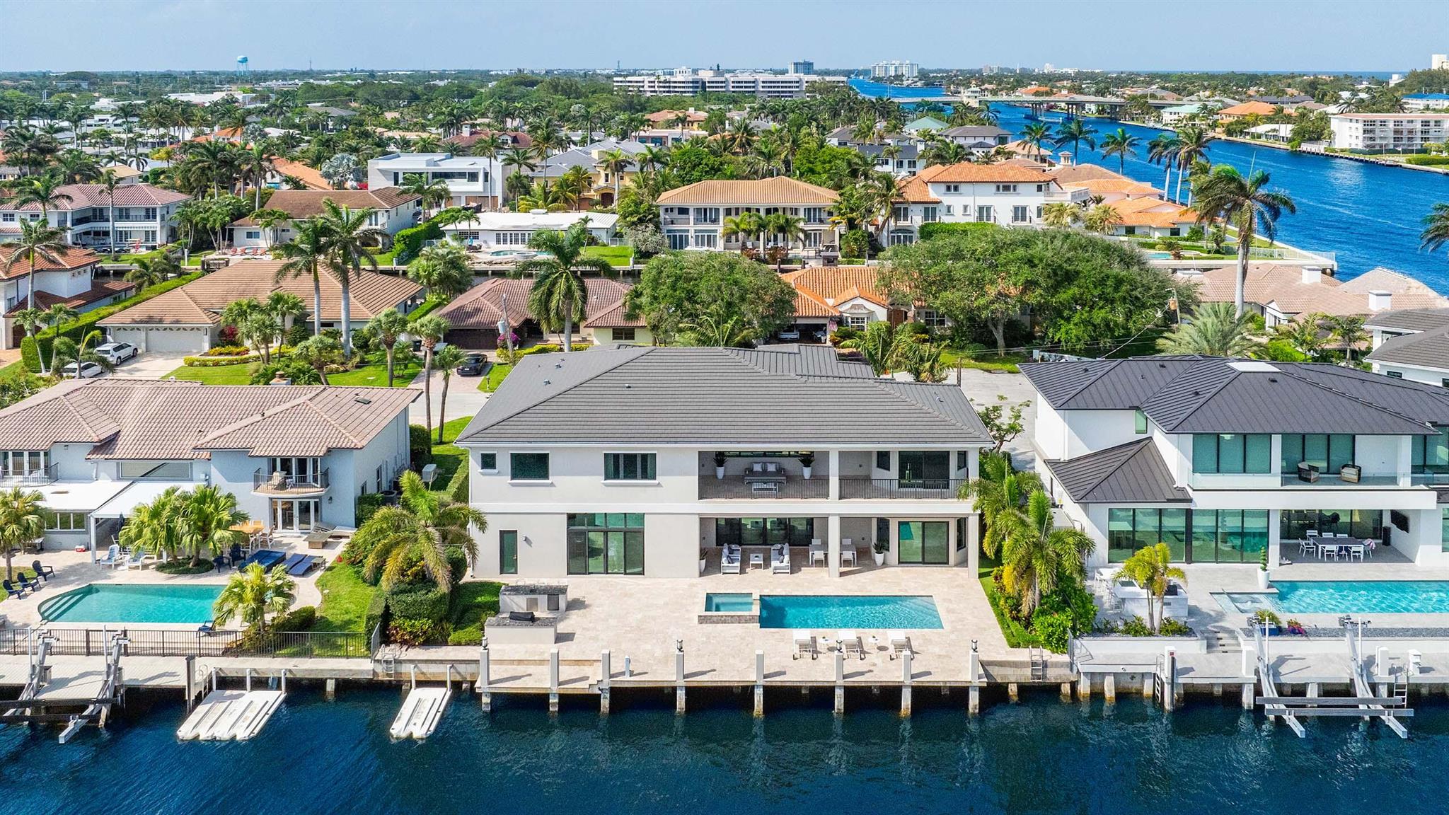 TROPIC ISLE 2ND SEC - Residential