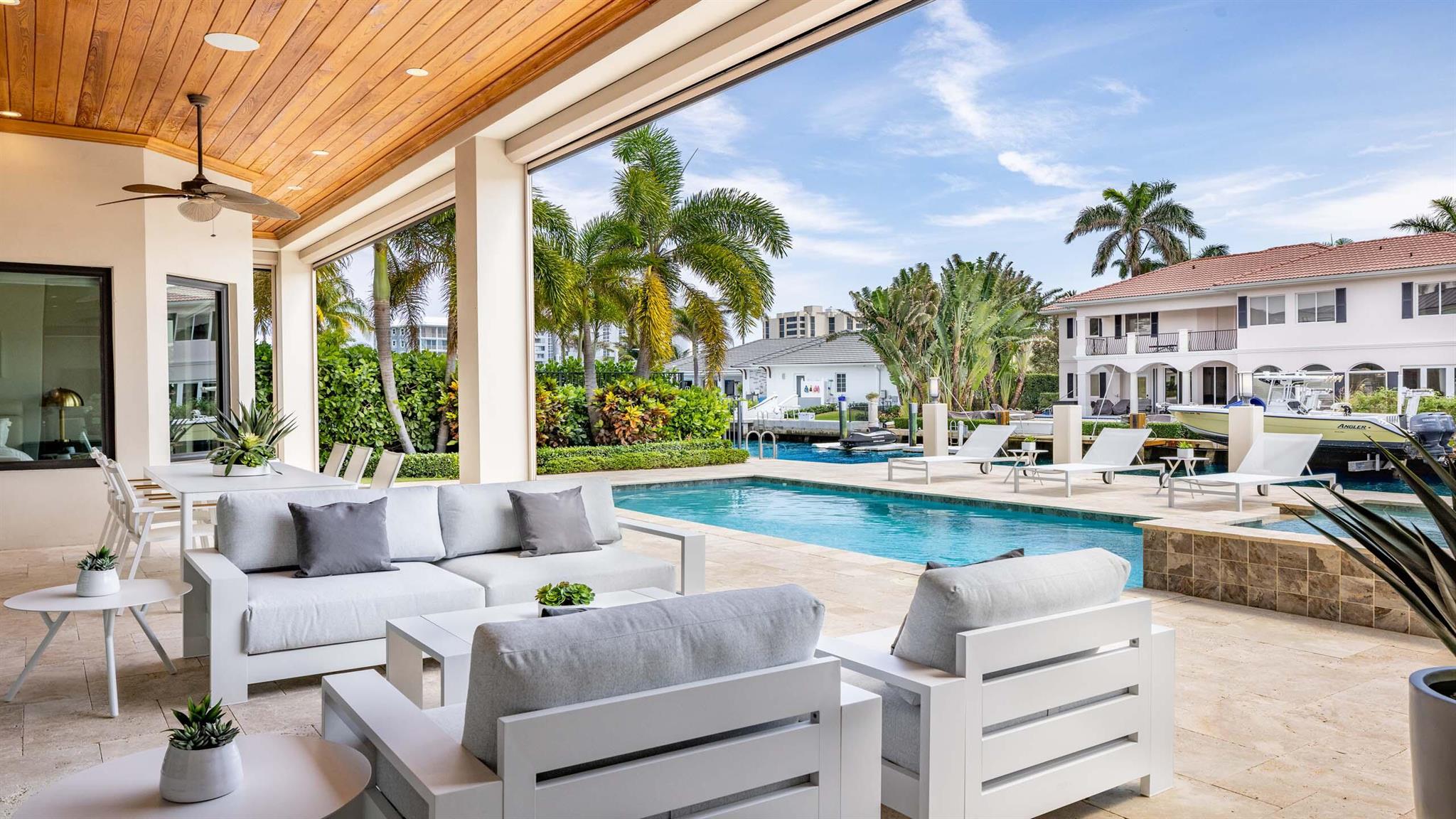 TROPIC ISLE 2ND SEC - Residential