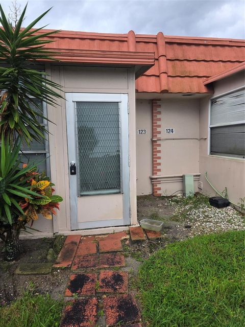 123 Seville 123 Delray Beach FL 33446