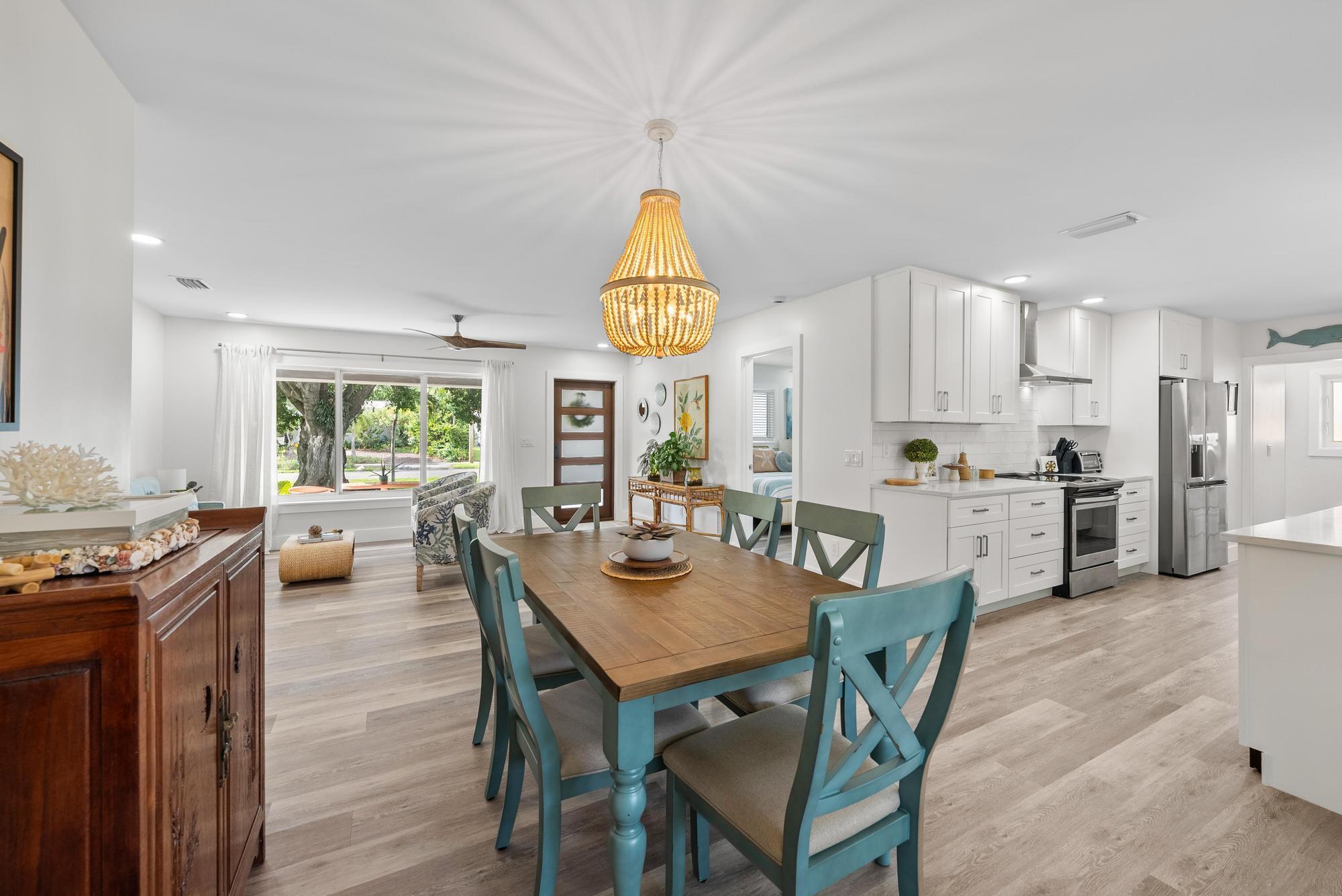 NORTH PALM BEACH VILLAGE - Residential Lease