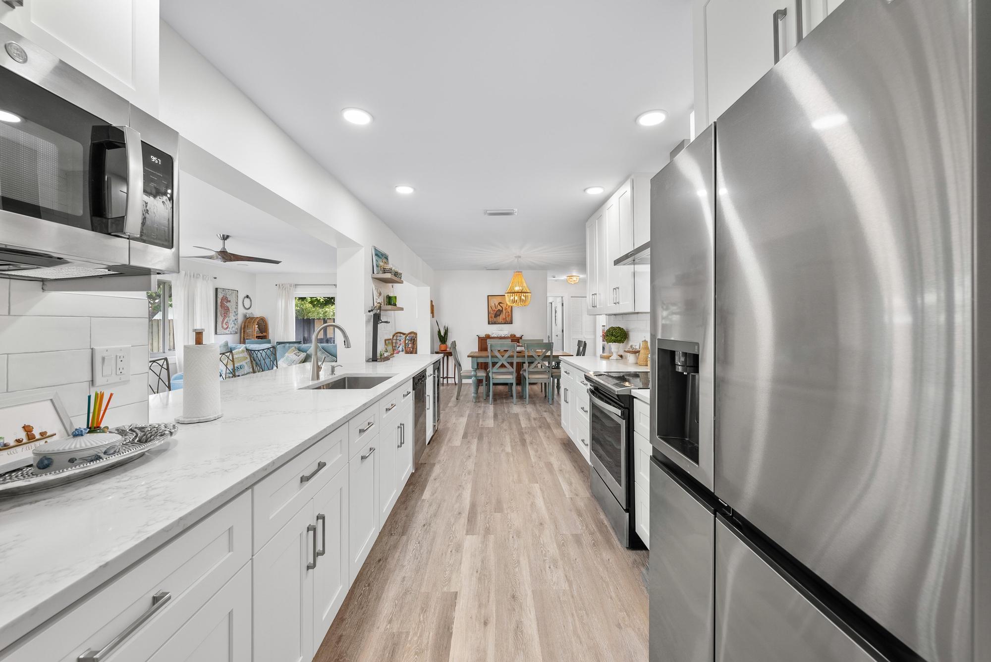 NORTH PALM BEACH VILLAGE - Residential Lease