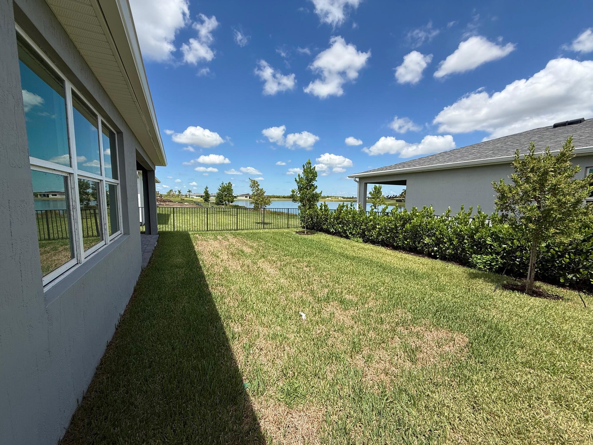 SOUTHERN GROVE PARCEL 28 - Residential Lease