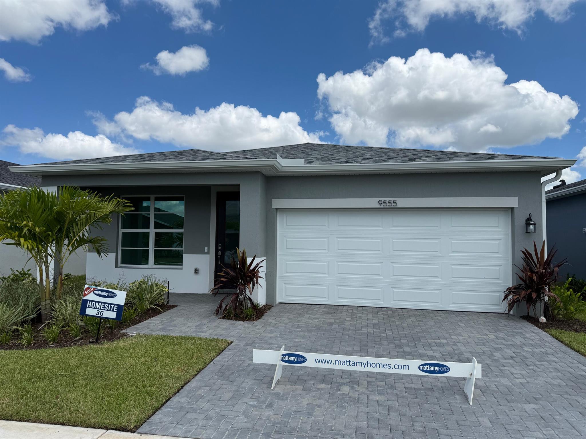 SOUTHERN GROVE PARCEL 28 - Residential Lease