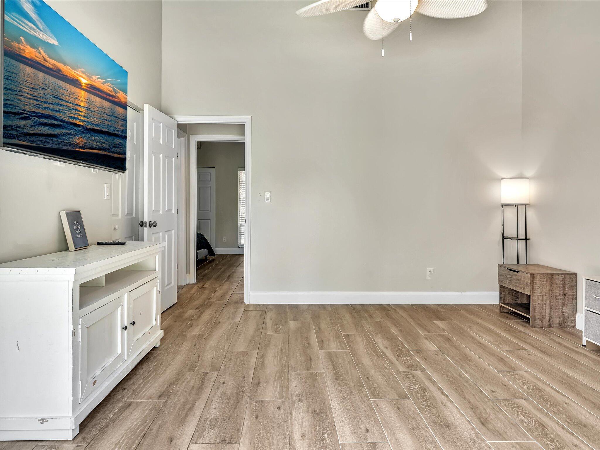 SUNFLOWER DELRAY - Residential Lease