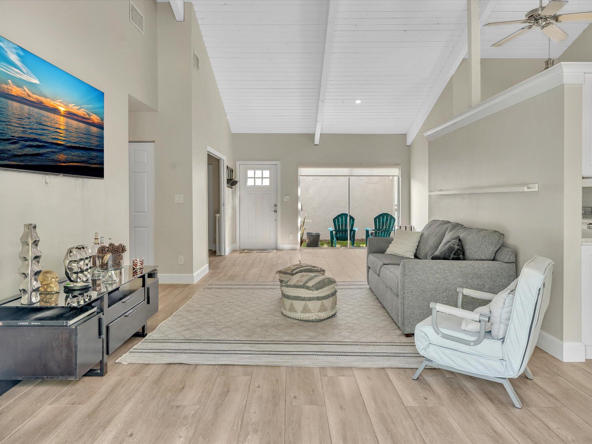 SUNFLOWER DELRAY - Residential Lease