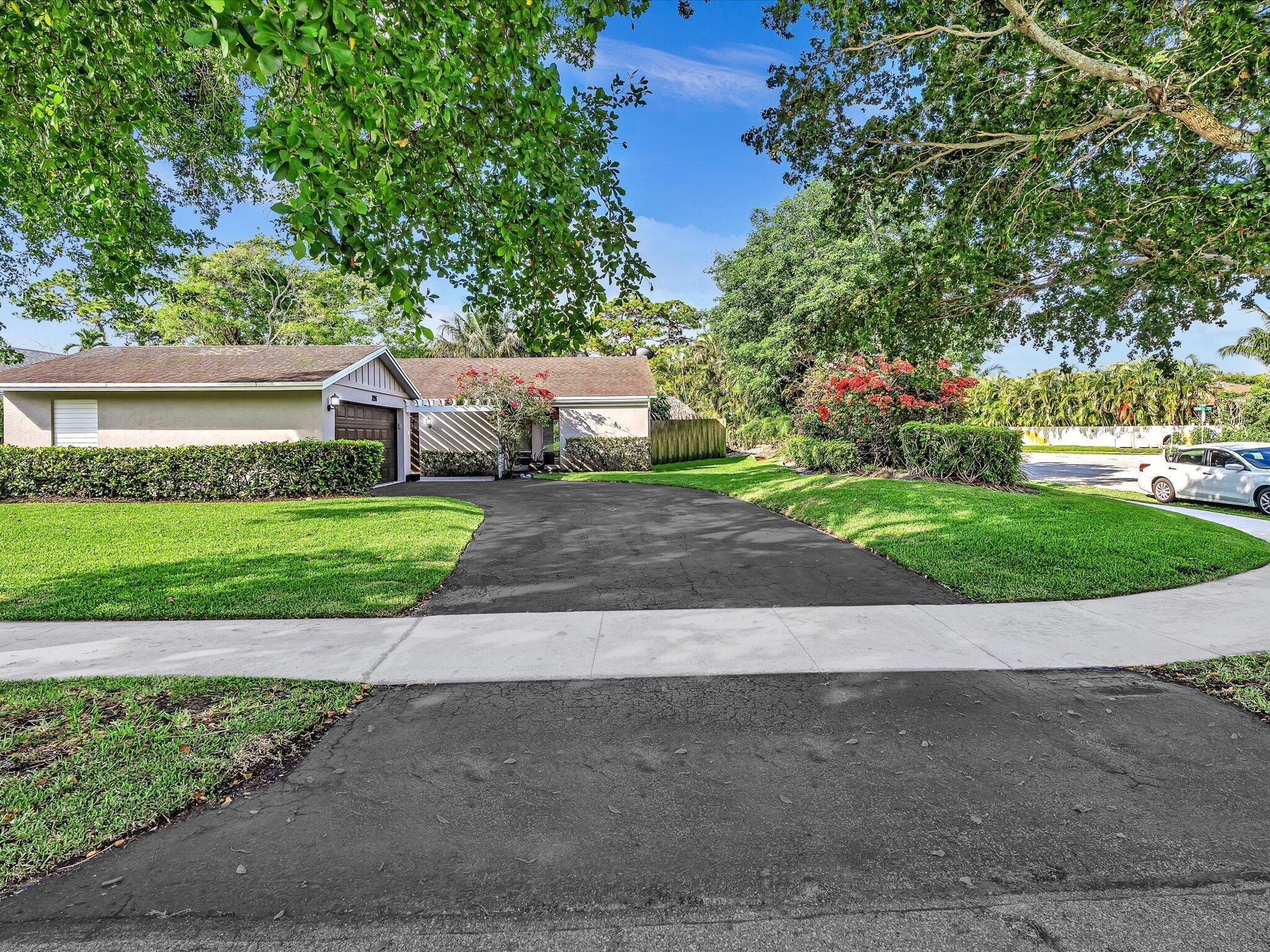 SUNFLOWER DELRAY - Residential Lease