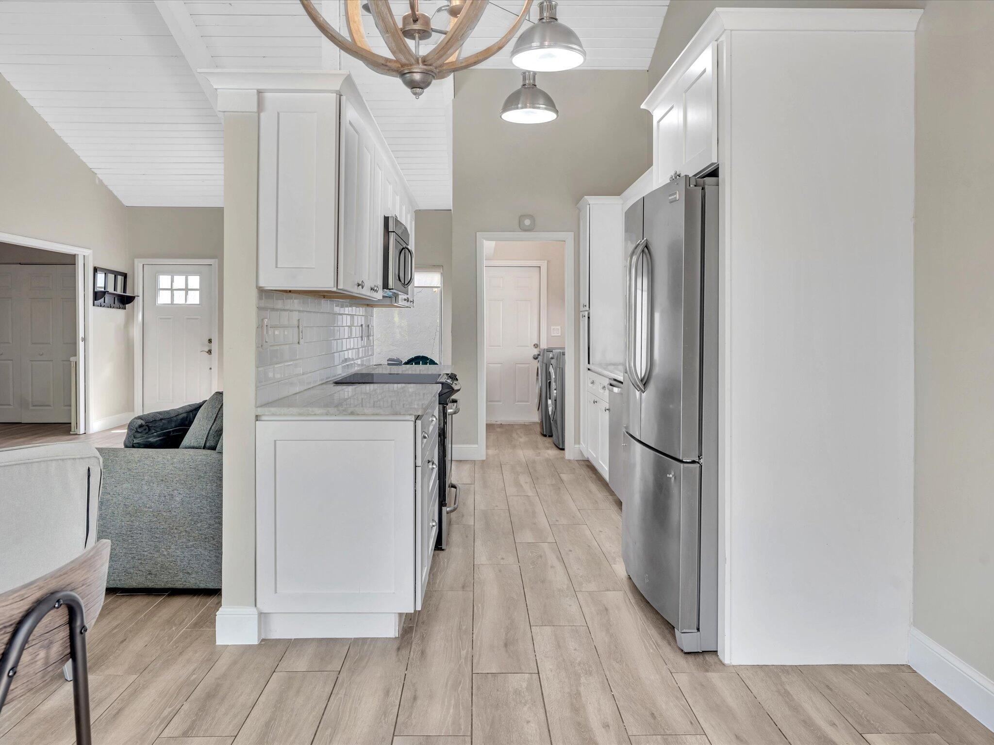 SUNFLOWER DELRAY - Residential Lease