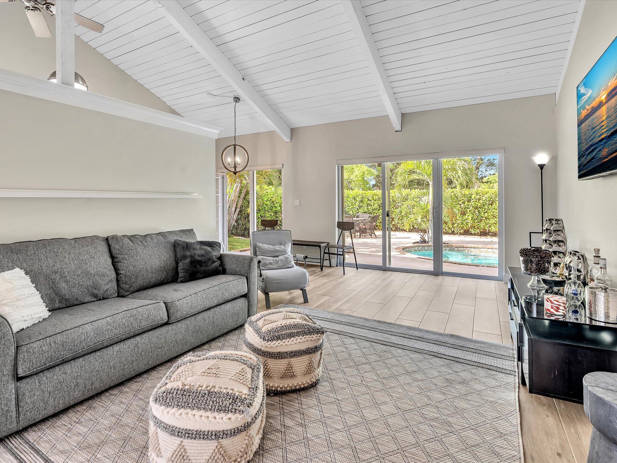 SUNFLOWER DELRAY - Residential Lease