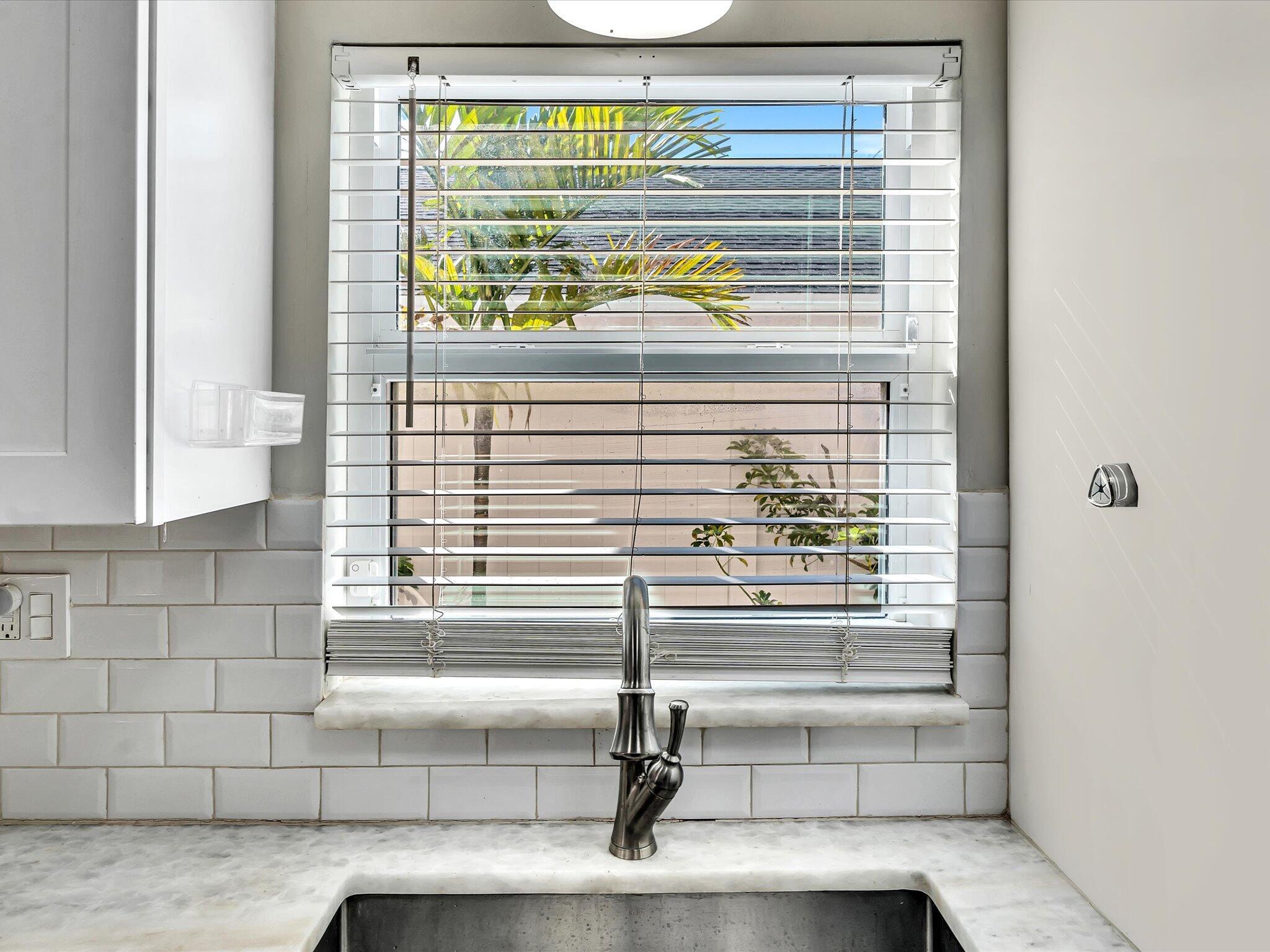 SUNFLOWER DELRAY - Residential Lease