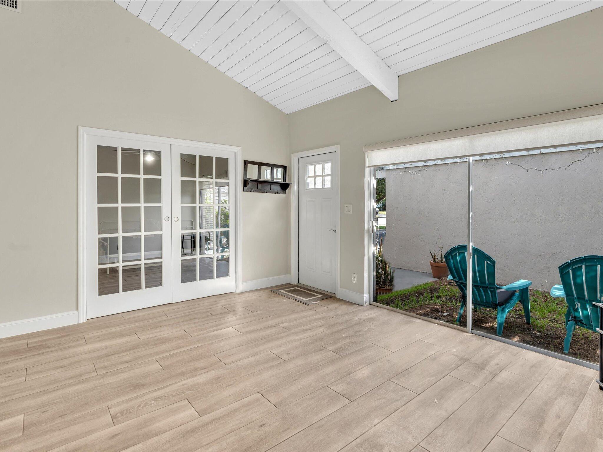 SUNFLOWER DELRAY - Residential Lease